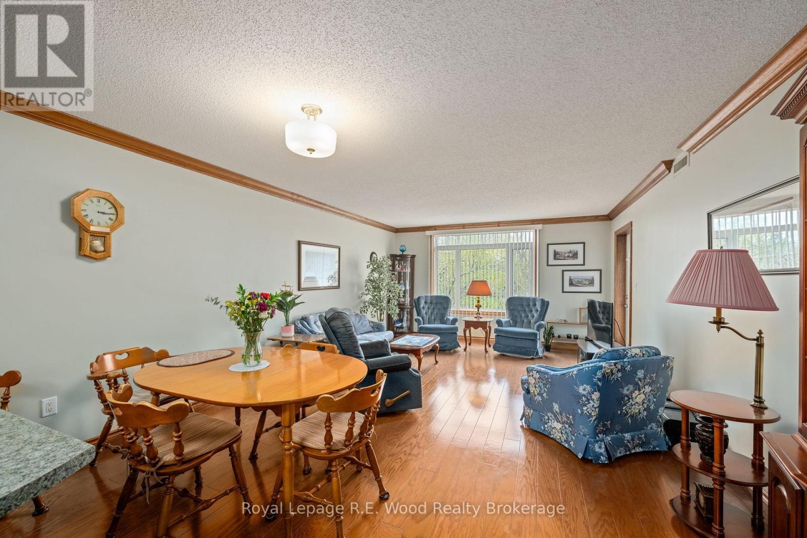 












205 - 80 BRIDGE STREET E

,
Tillsonburg,




Ontario
N4G1T2

