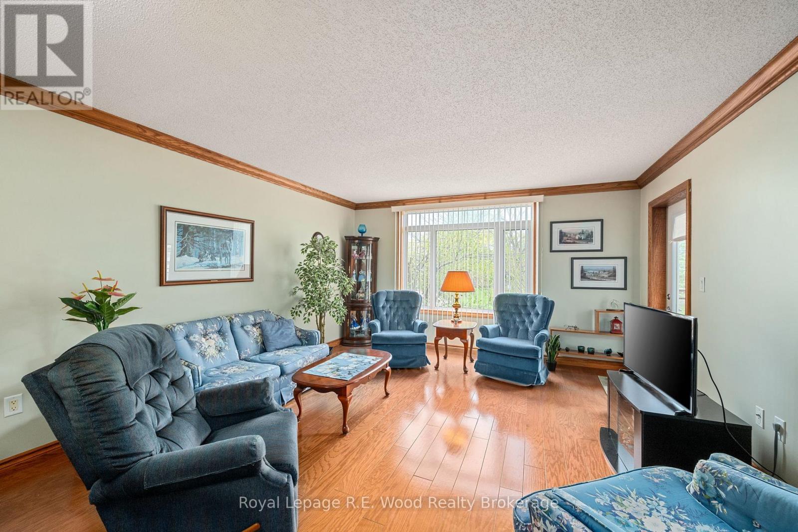 












205 - 80 BRIDGE STREET E

,
Tillsonburg,




Ontario
N4G1T2

