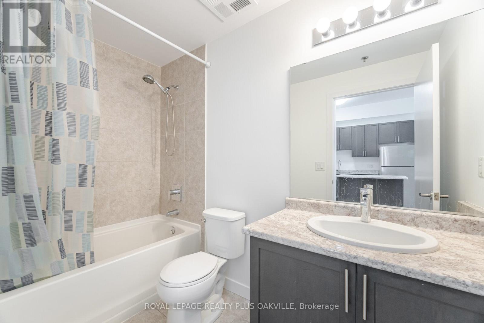












804 - 2486 OLD BRONTE ROAD

,
Oakville,




Ontario
L6M0Y4

