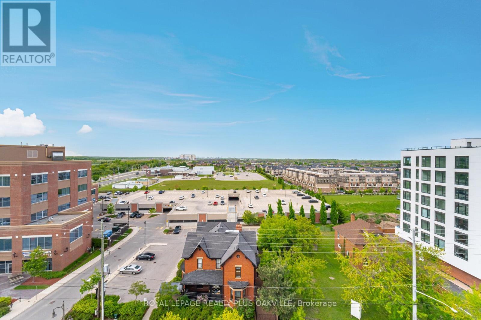 












804 - 2486 OLD BRONTE ROAD

,
Oakville,




Ontario
L6M0Y4

