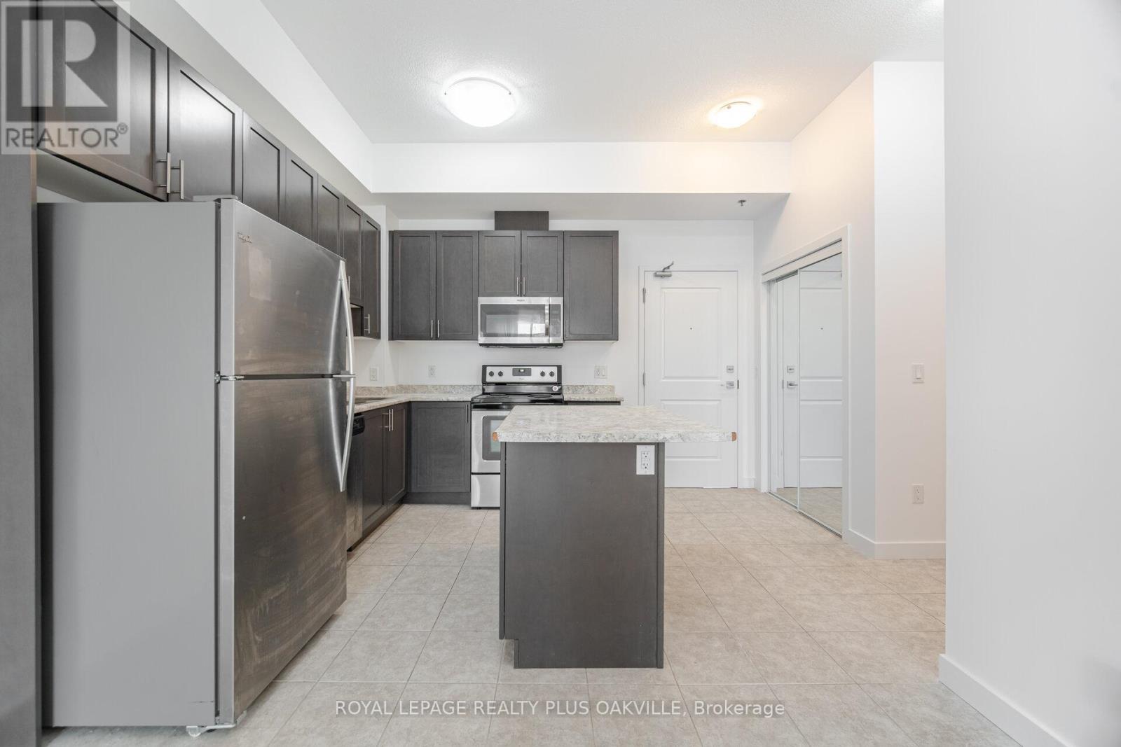 












804 - 2486 OLD BRONTE ROAD

,
Oakville,




Ontario
L6M0Y4

