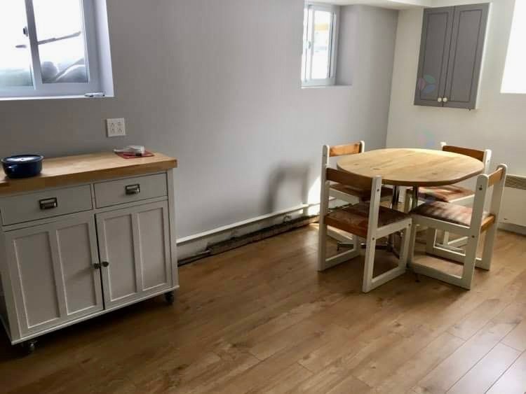 









289


Av. Cartier

,
Sept-Îles,




QC
G4R2T3

