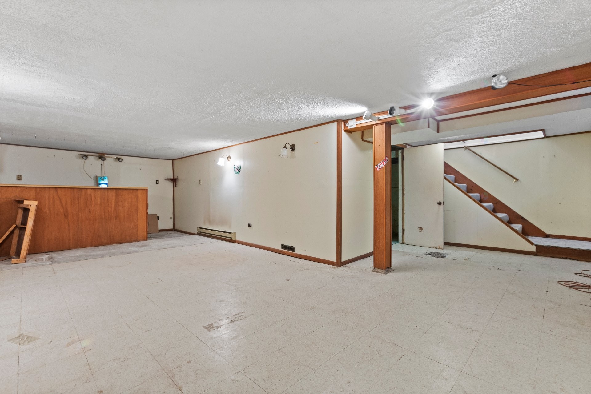 









112


Av. Douglas-Shand

,
Pointe-Claire,




QC
H9R2B6

