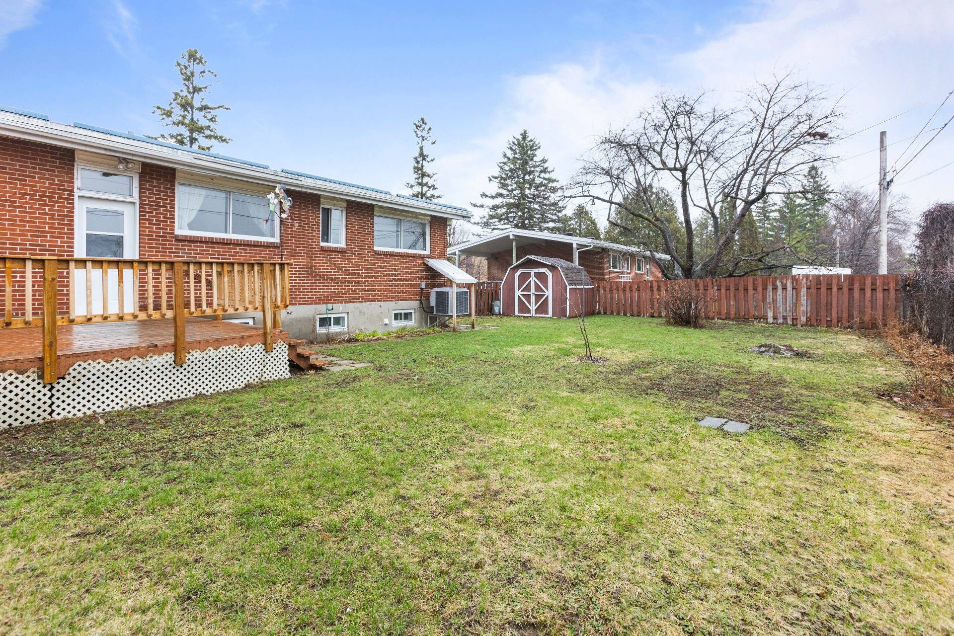 









112


Av. Douglas-Shand

,
Pointe-Claire,




QC
H9R2B6

