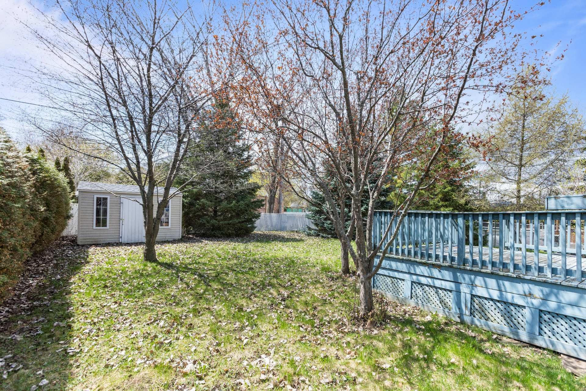 









1262


Boul. Virginie-Roy

,
Notre-Dame-de-l'Île-Perrot,




QC
J7V8Z9

