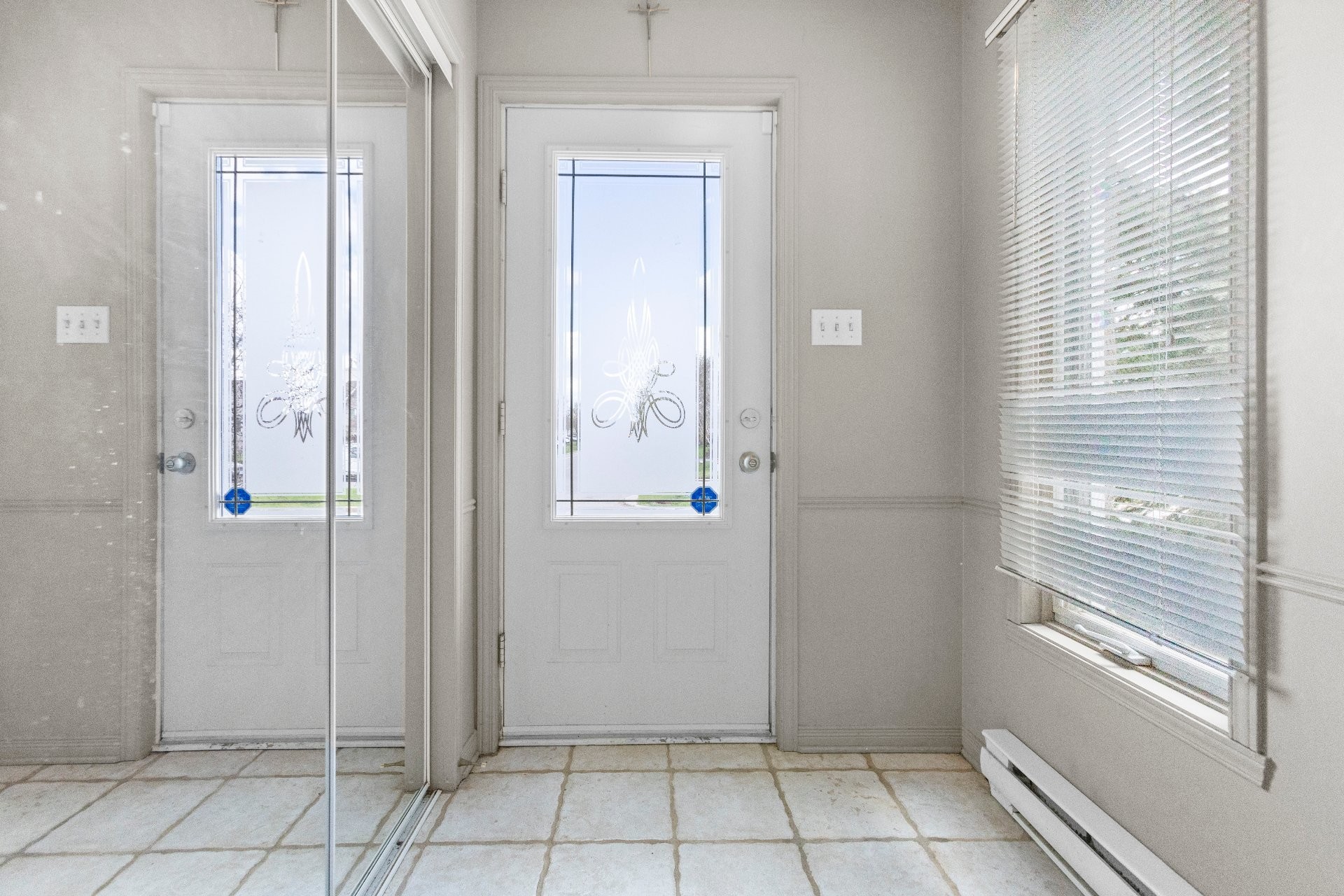 









1262


Boul. Virginie-Roy

,
Notre-Dame-de-l'Île-Perrot,




QC
J7V8Z9

