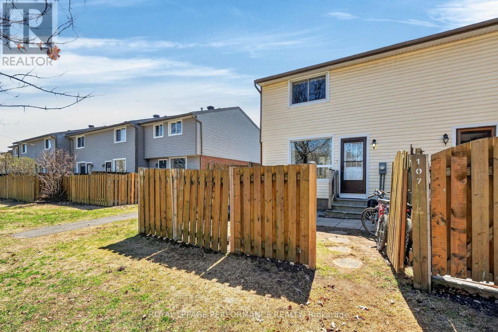 












108 - 1389 PALMERSTON DRIVE

,
Ottawa,




Ontario
K1J8N9

