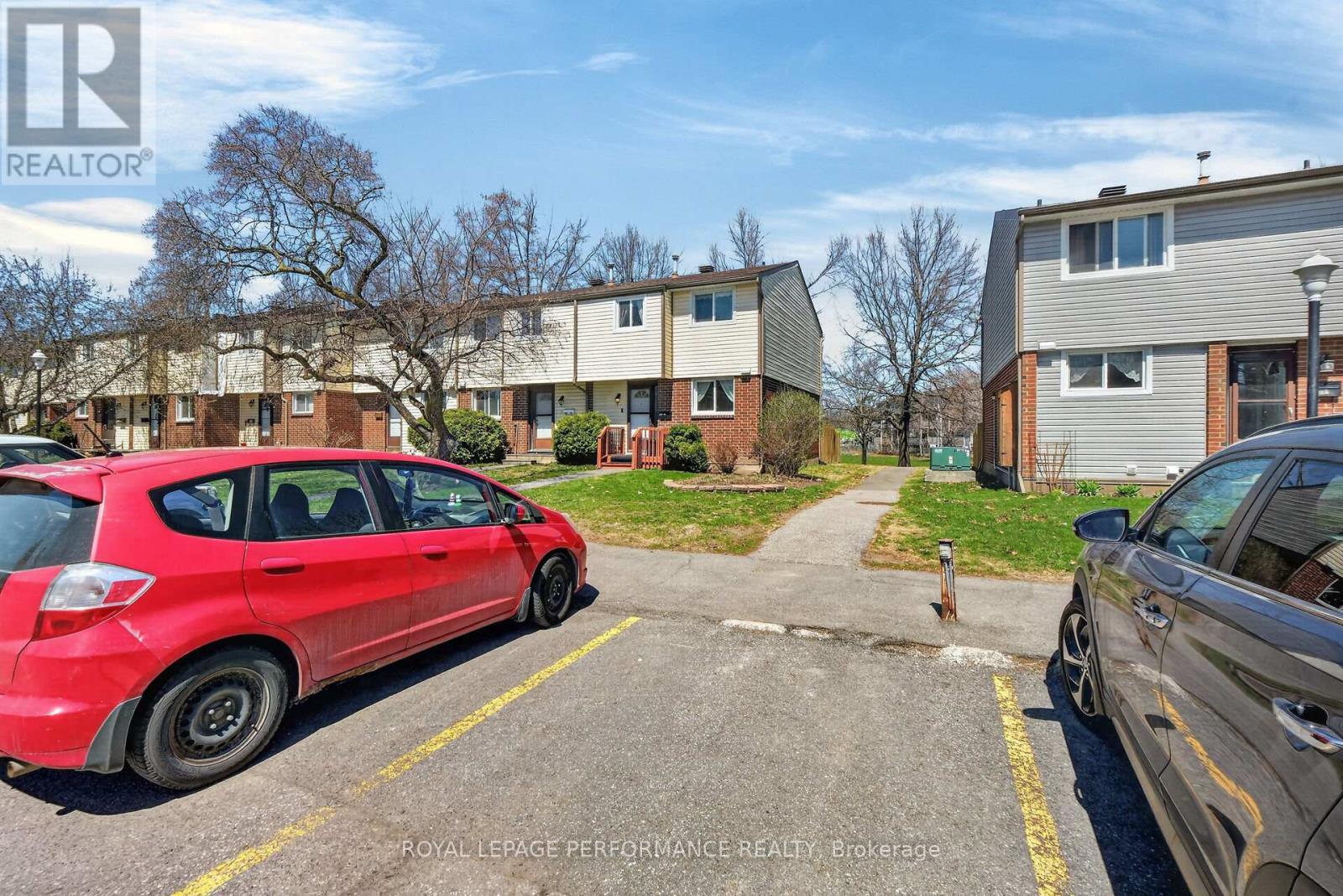












108 - 1389 PALMERSTON DRIVE

,
Ottawa,




Ontario
K1J8N9

