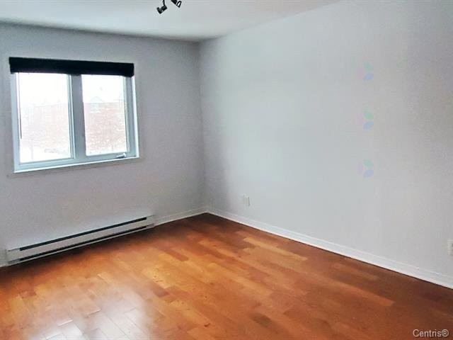 









14370


Rue Jolicoeur

, 304,
Montréal (Pierrefonds-Roxboro),




QC
H9H5M4

