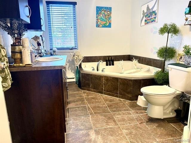 









14370


Rue Jolicoeur

, 304,
Montréal (Pierrefonds-Roxboro),




QC
H9H5M4

