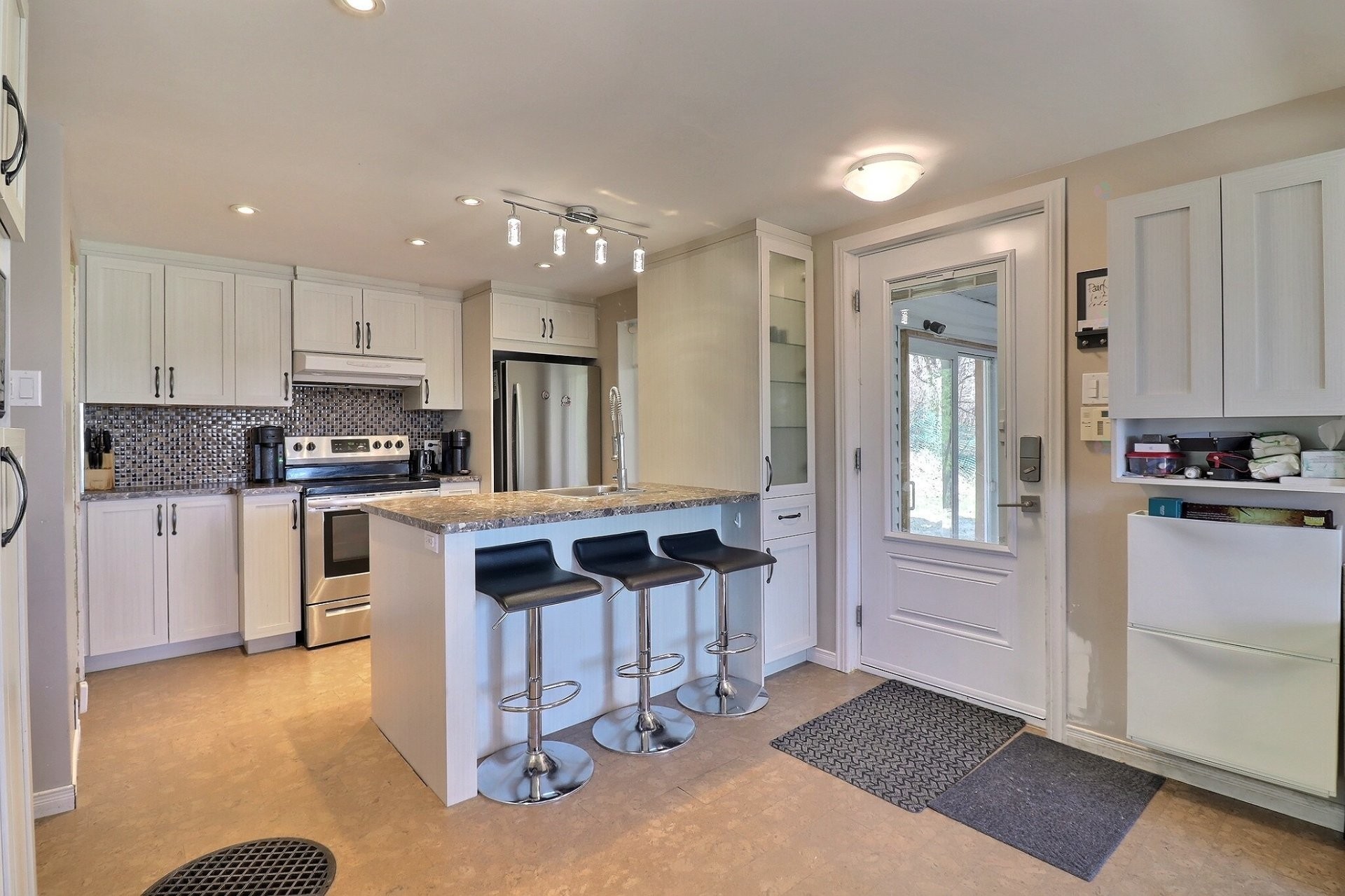 









3571


Boul. du Saguenay

,
Saguenay (Jonquière),




QC
G7X1G9

