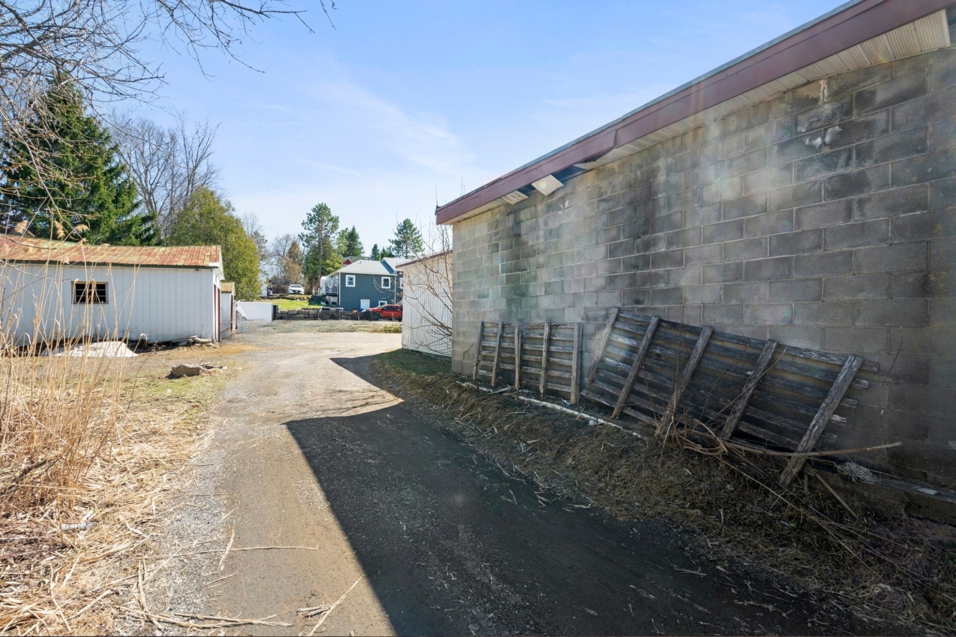 









630Z


Rue de New Glasgow

,
Sainte-Sophie,




QC
J5J2V7

