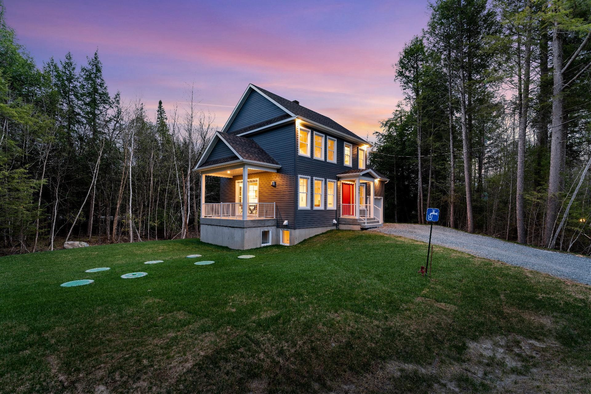 









321


Ch. du Nordet

,
Magog,




QC
J1X0M8

