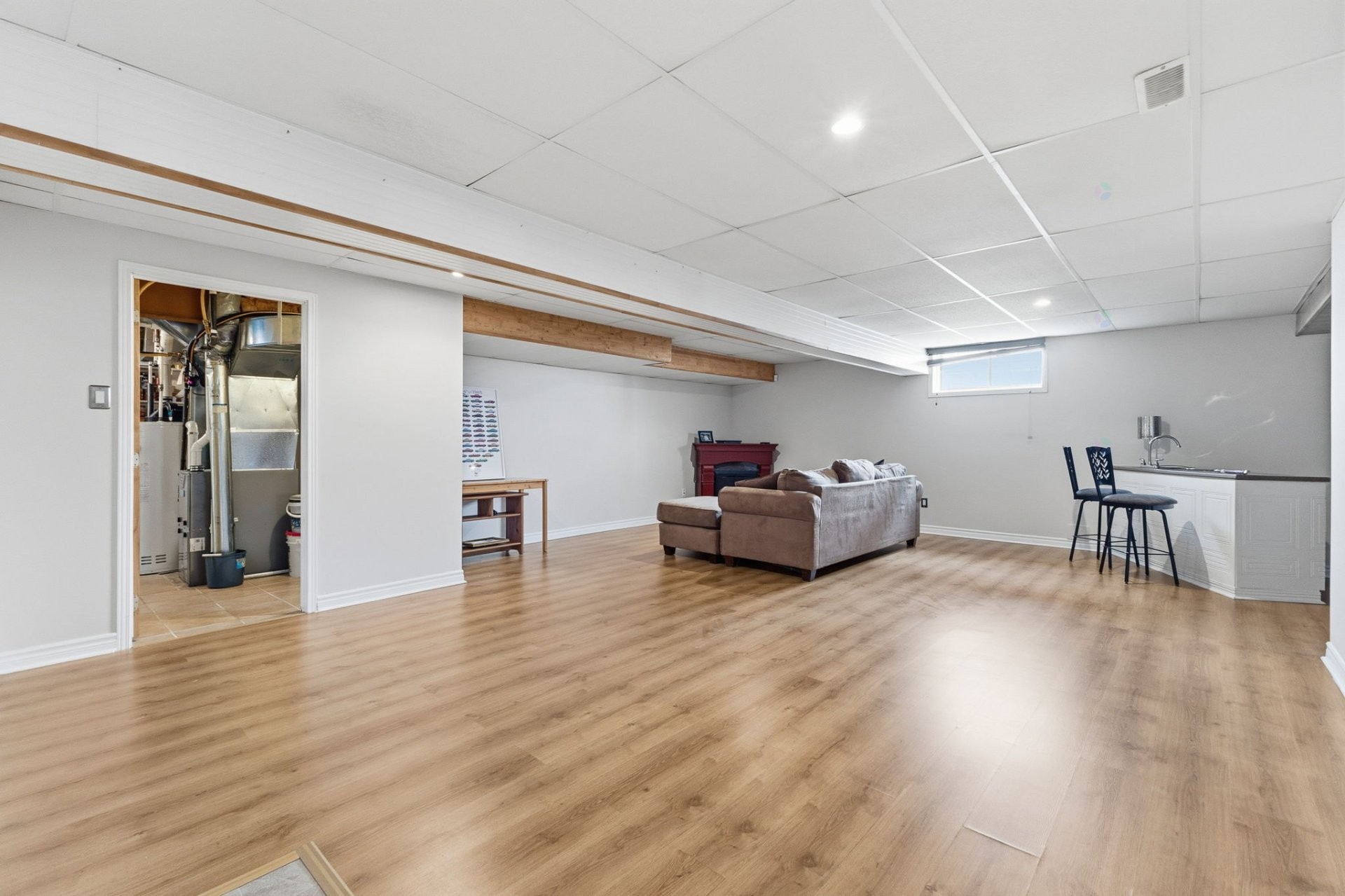 









60


Rue Norval-Jones

,
Gatineau (Aylmer),




QC
J9H7H3

