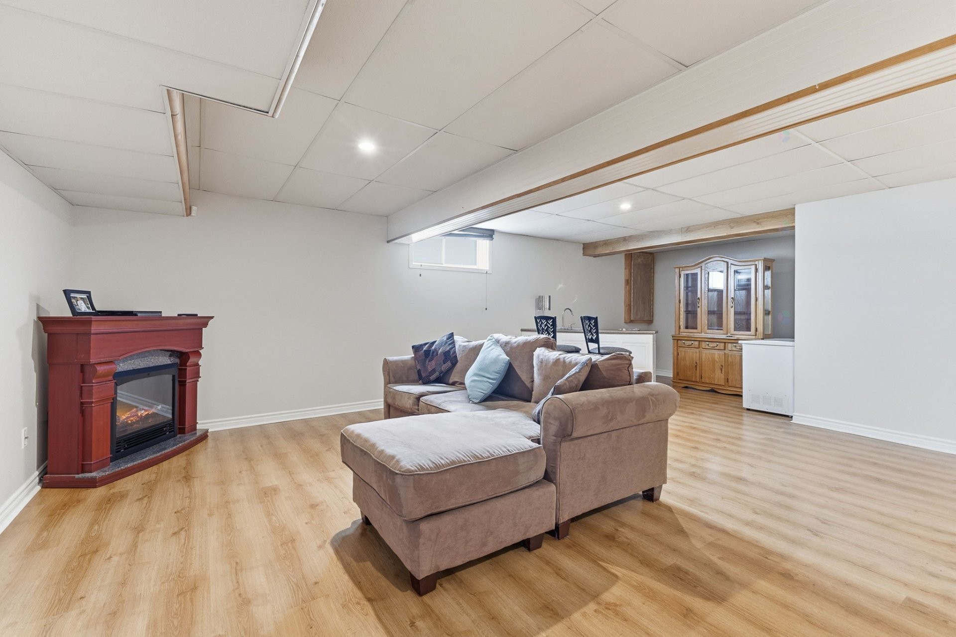 









60


Rue Norval-Jones

,
Gatineau (Aylmer),




QC
J9H7H3

