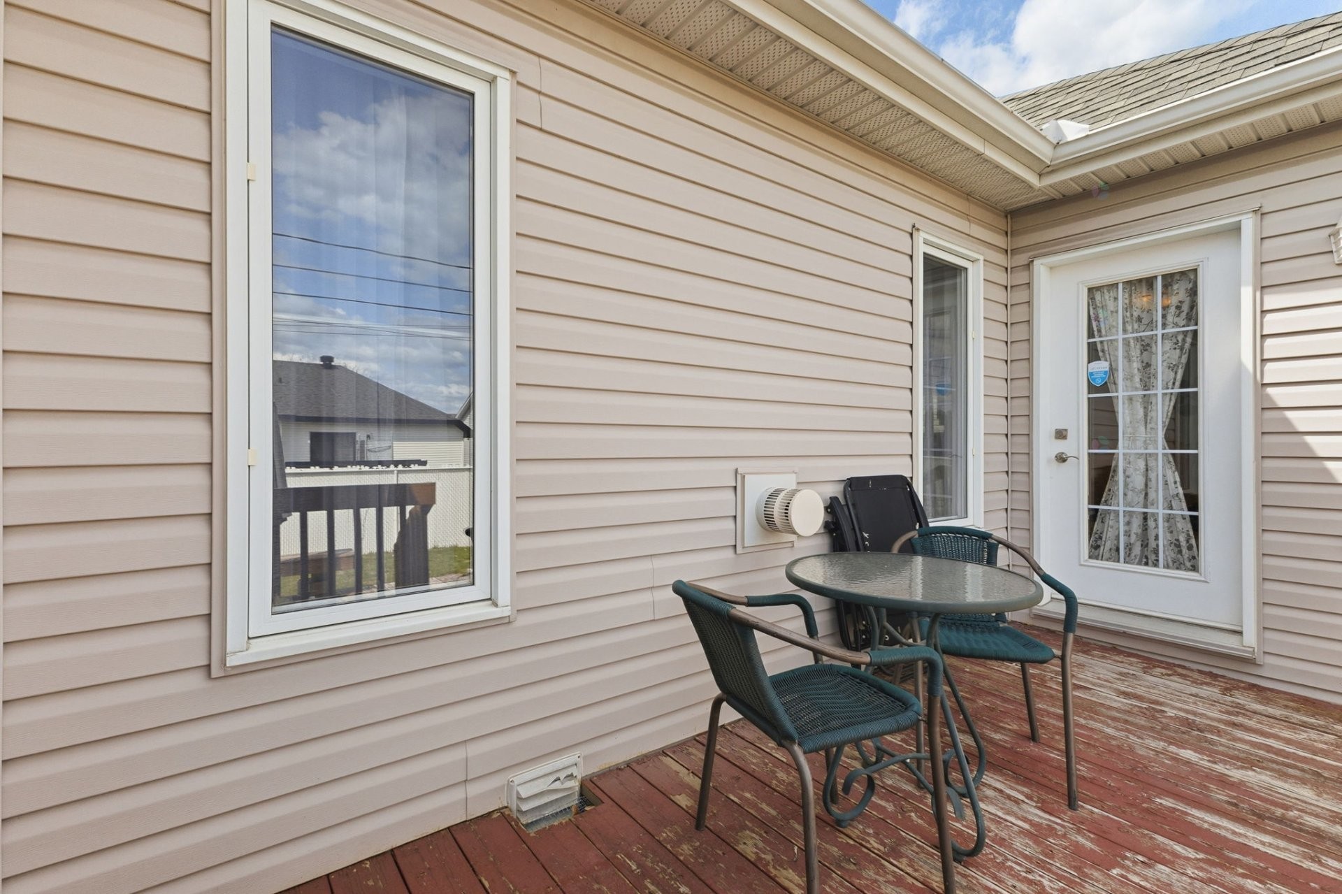 









60


Rue Norval-Jones

,
Gatineau (Aylmer),




QC
J9H7H3

