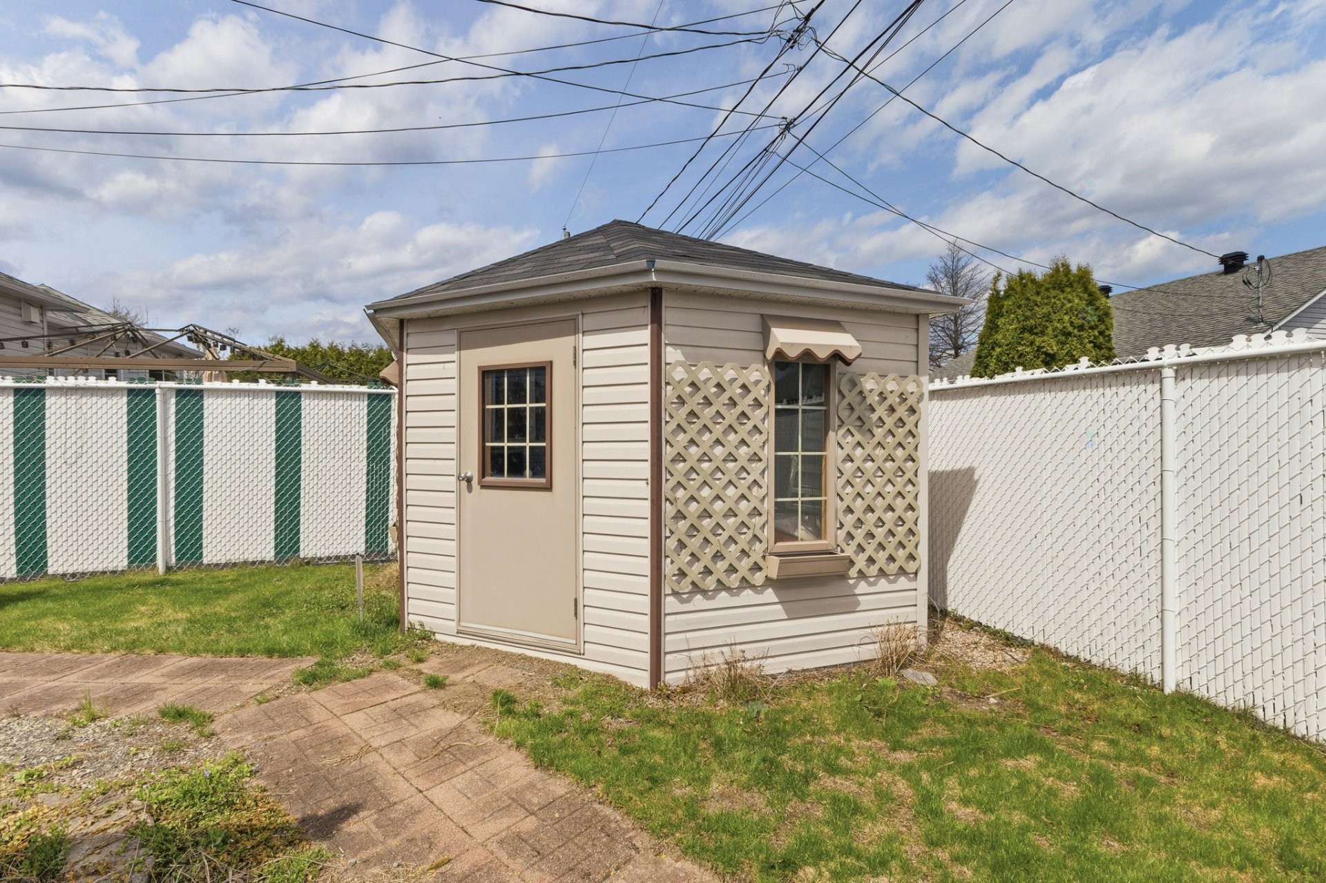 









60


Rue Norval-Jones

,
Gatineau (Aylmer),




QC
J9H7H3

