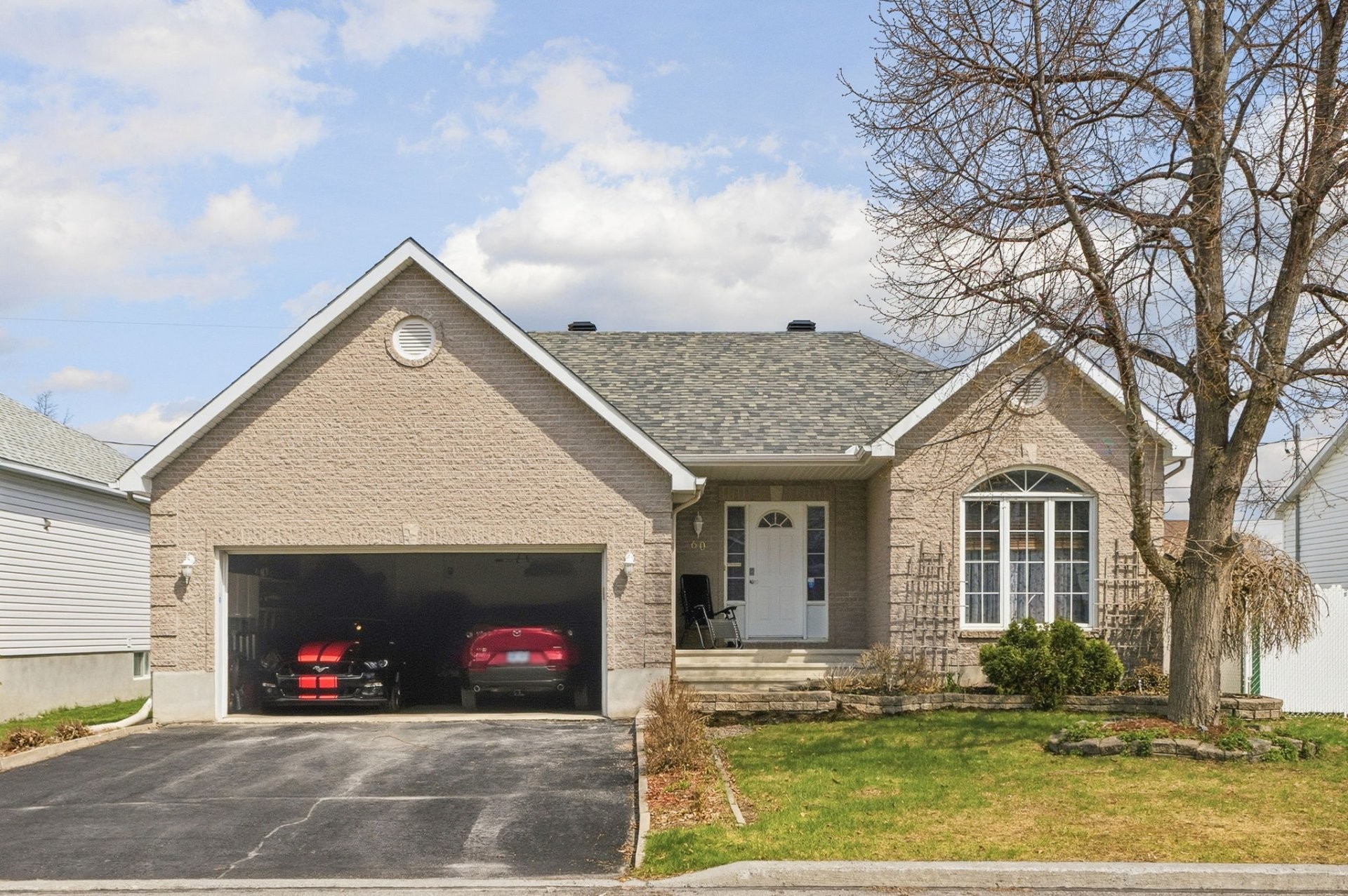 









60


Rue Norval-Jones

,
Gatineau (Aylmer),




QC
J9H7H3

