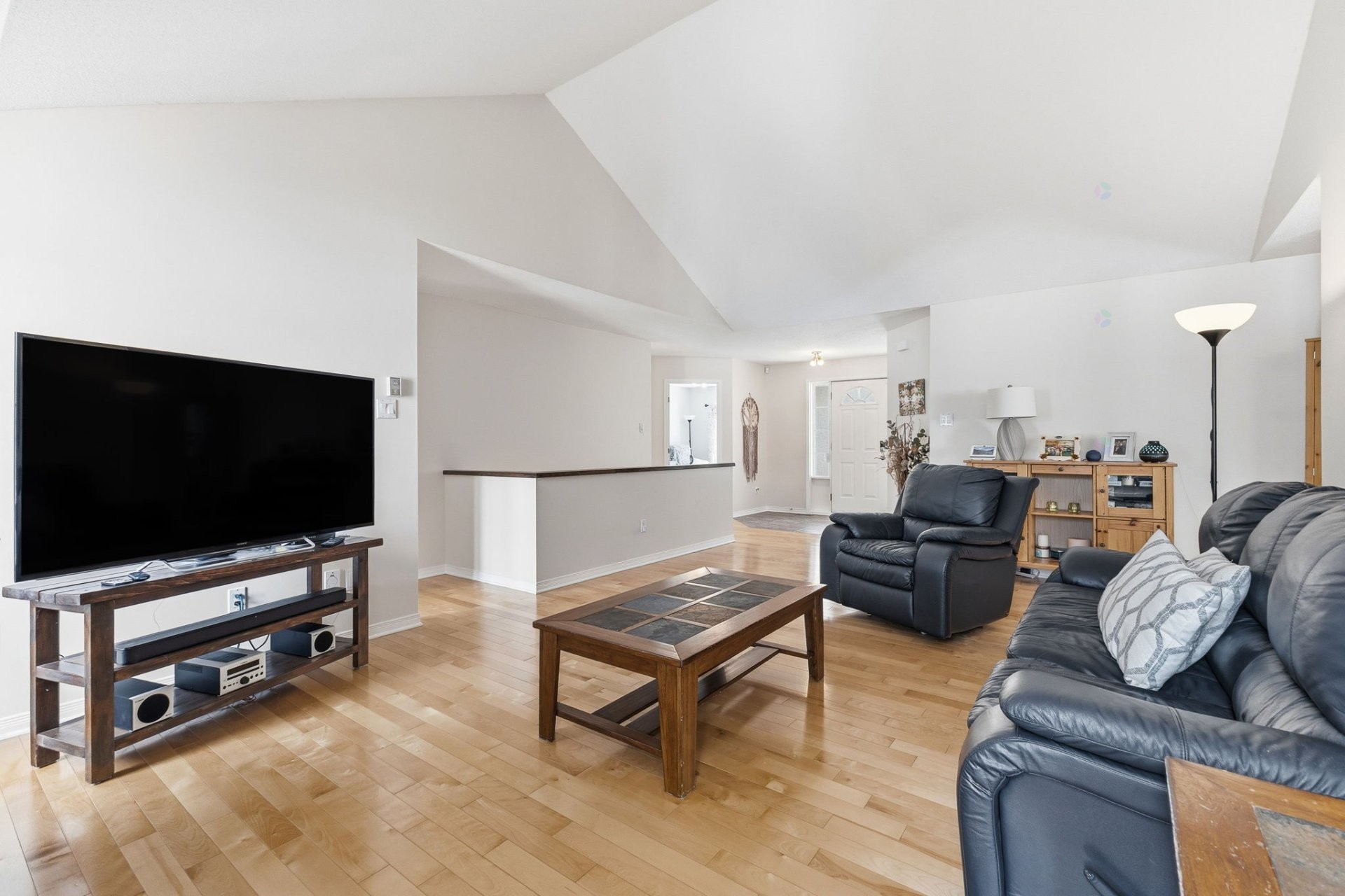 









60


Rue Norval-Jones

,
Gatineau (Aylmer),




QC
J9H7H3

