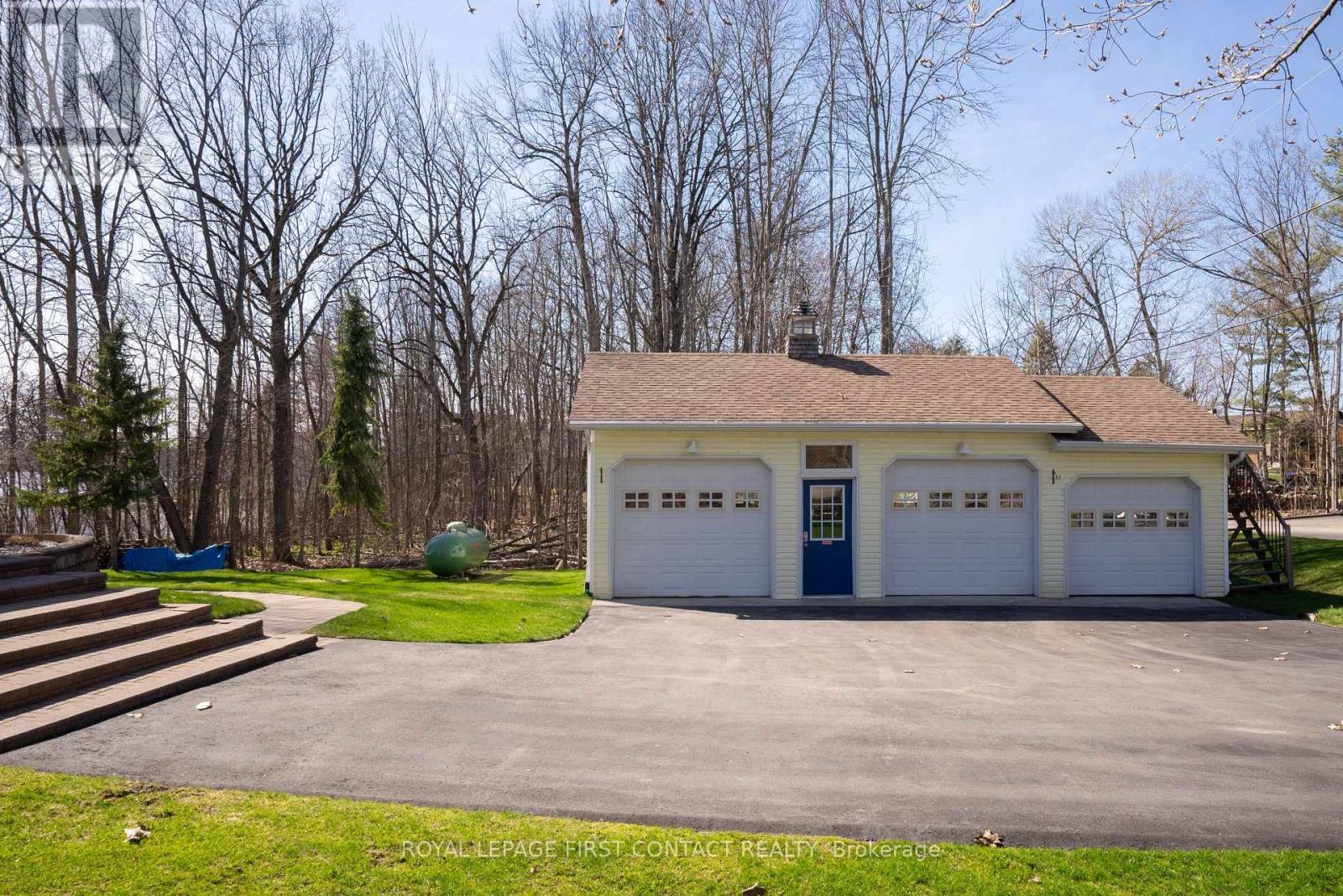 












3316 POINT BUSH COURT

,
Severn,




Ontario
L0K1S0

