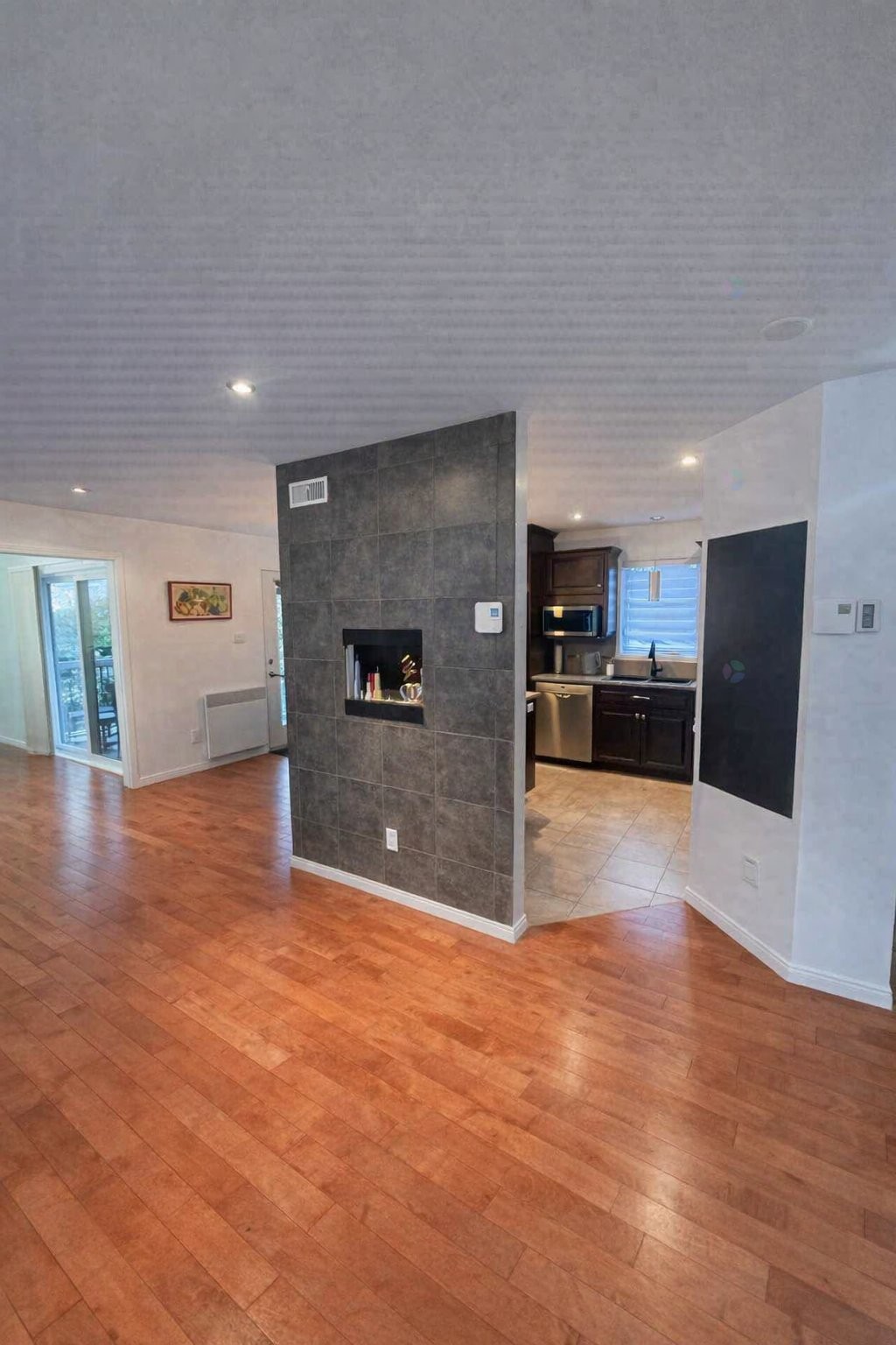









490


Rue des Pétunias

,
Victoriaville,




QC
G6T2E7

