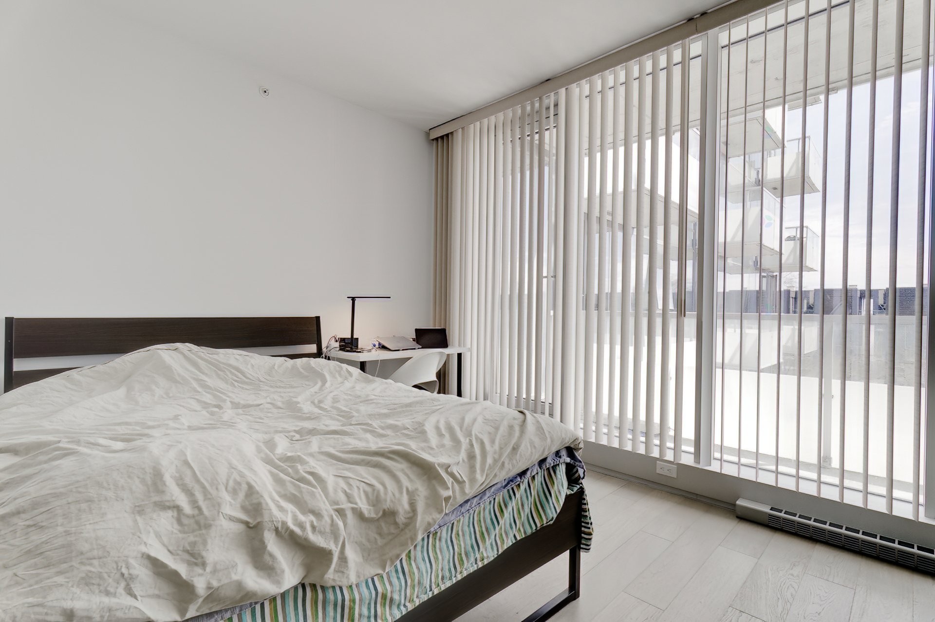 









1400


Boul. René-Lévesque O.

, 313B,
Montréal (Ville-Marie),




QC
H3G1T6

