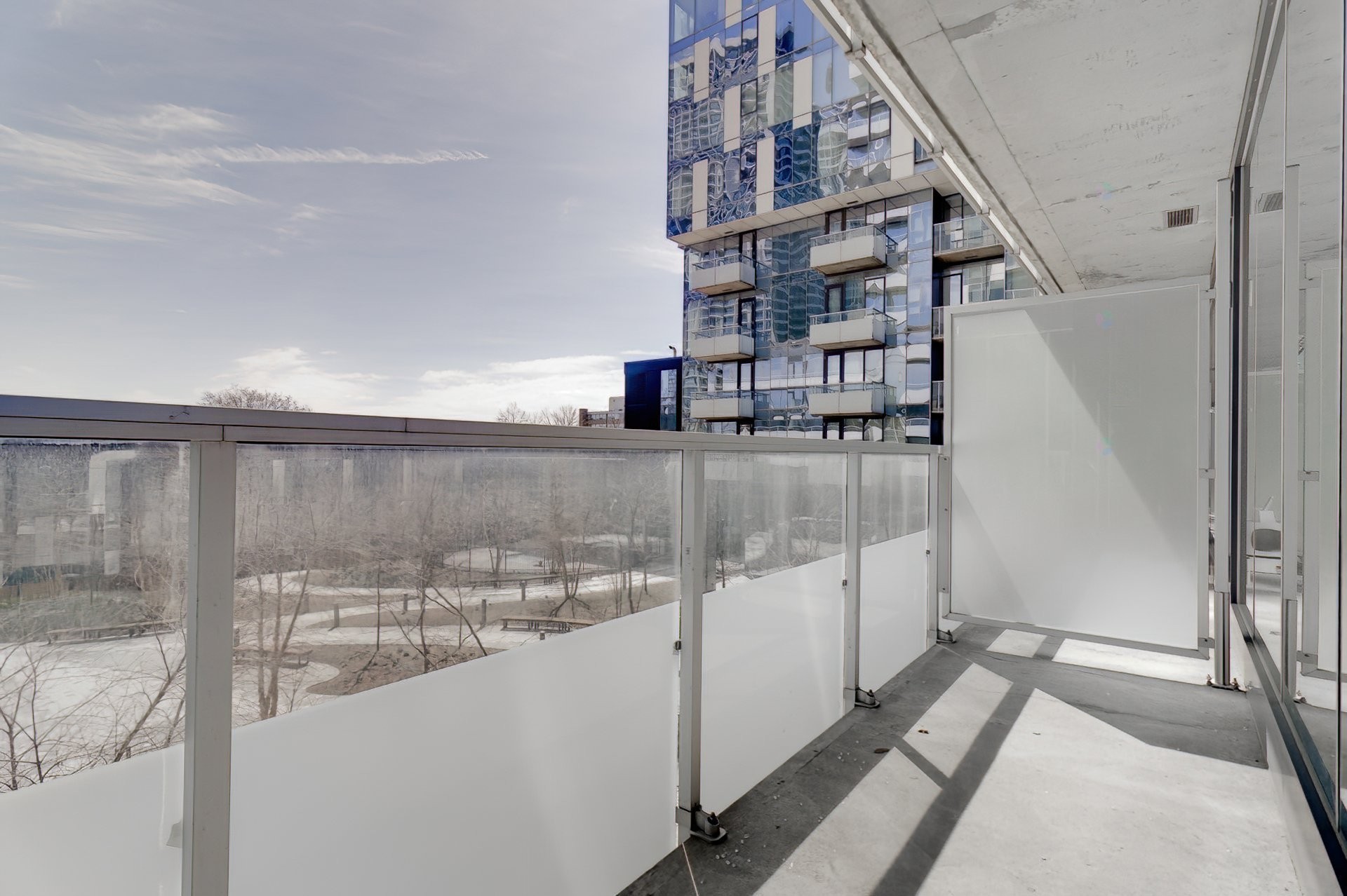 









1400


Boul. René-Lévesque O.

, 313B,
Montréal (Ville-Marie),




QC
H3G1T6

