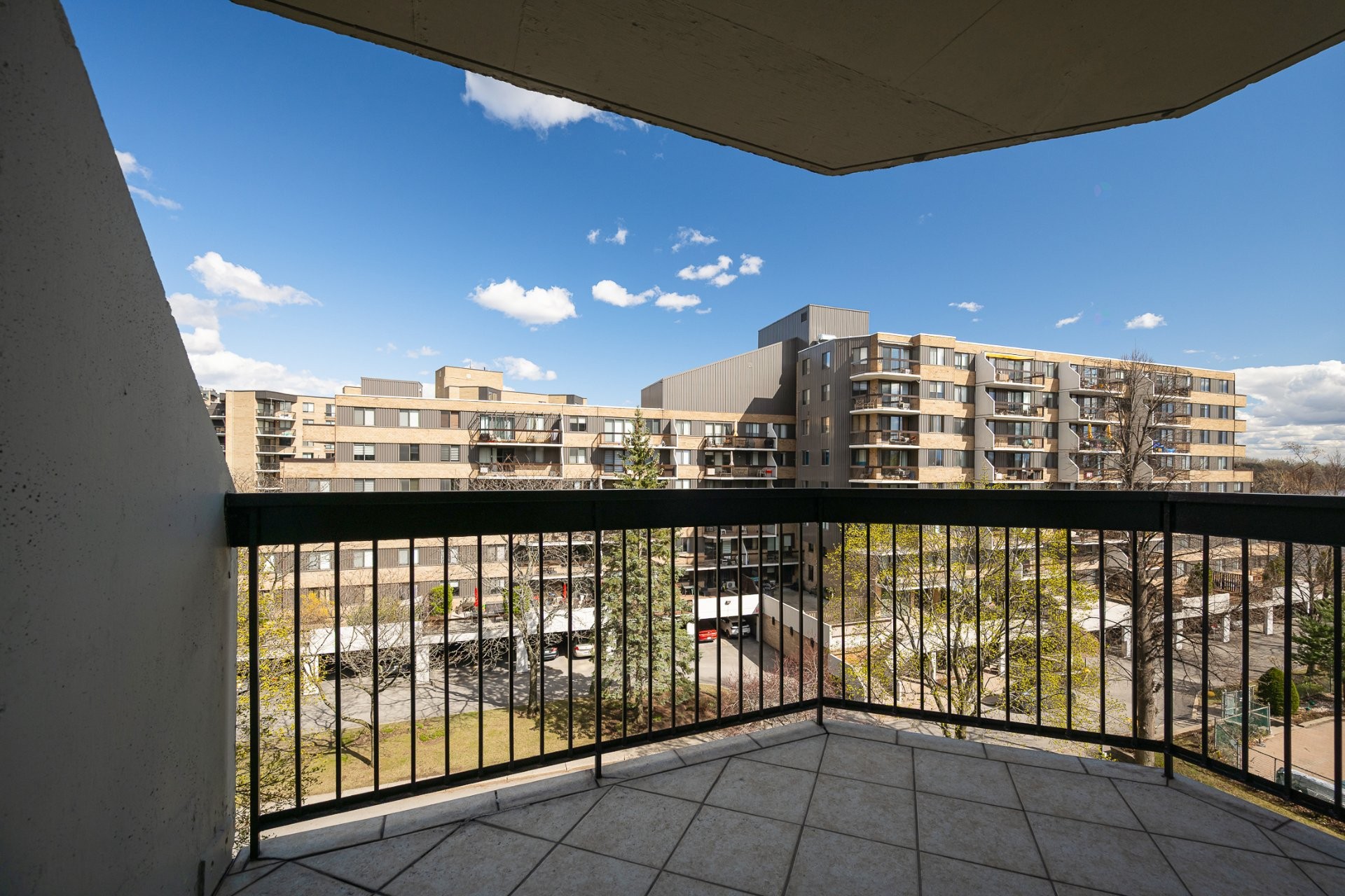 









4580


Prom. Paton

, 504,
Laval (Chomedey),




QC
H7W4V4

