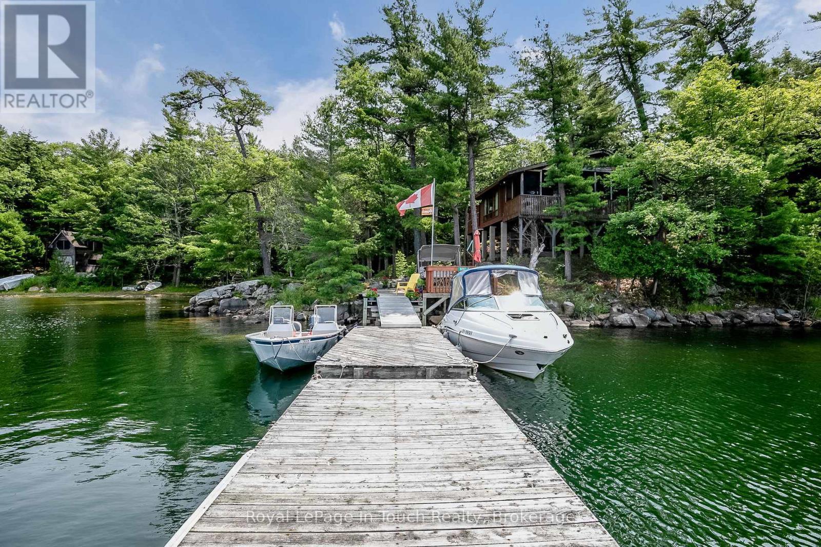 












B207-7 WAHSOUNE ISLAND

,
The Archipelago (Archipelago South),




Ontario
P2A0B7


