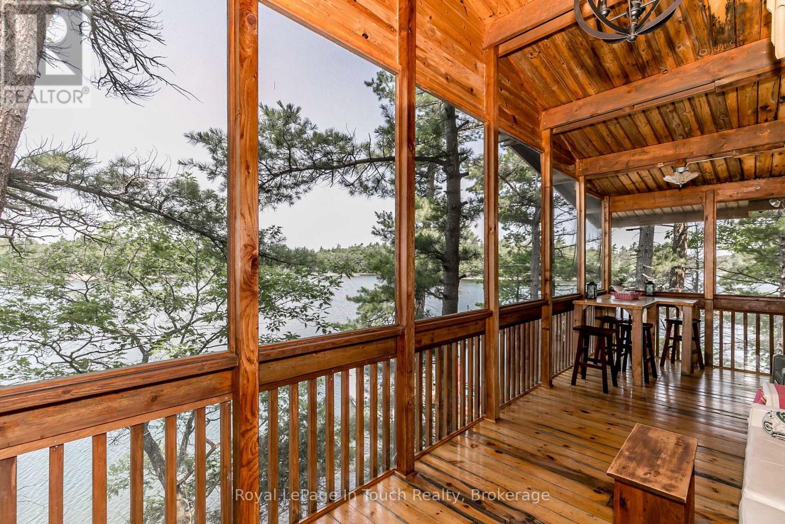 












B207-7 WAHSOUNE ISLAND

,
The Archipelago (Archipelago South),




Ontario
P2A0B7

