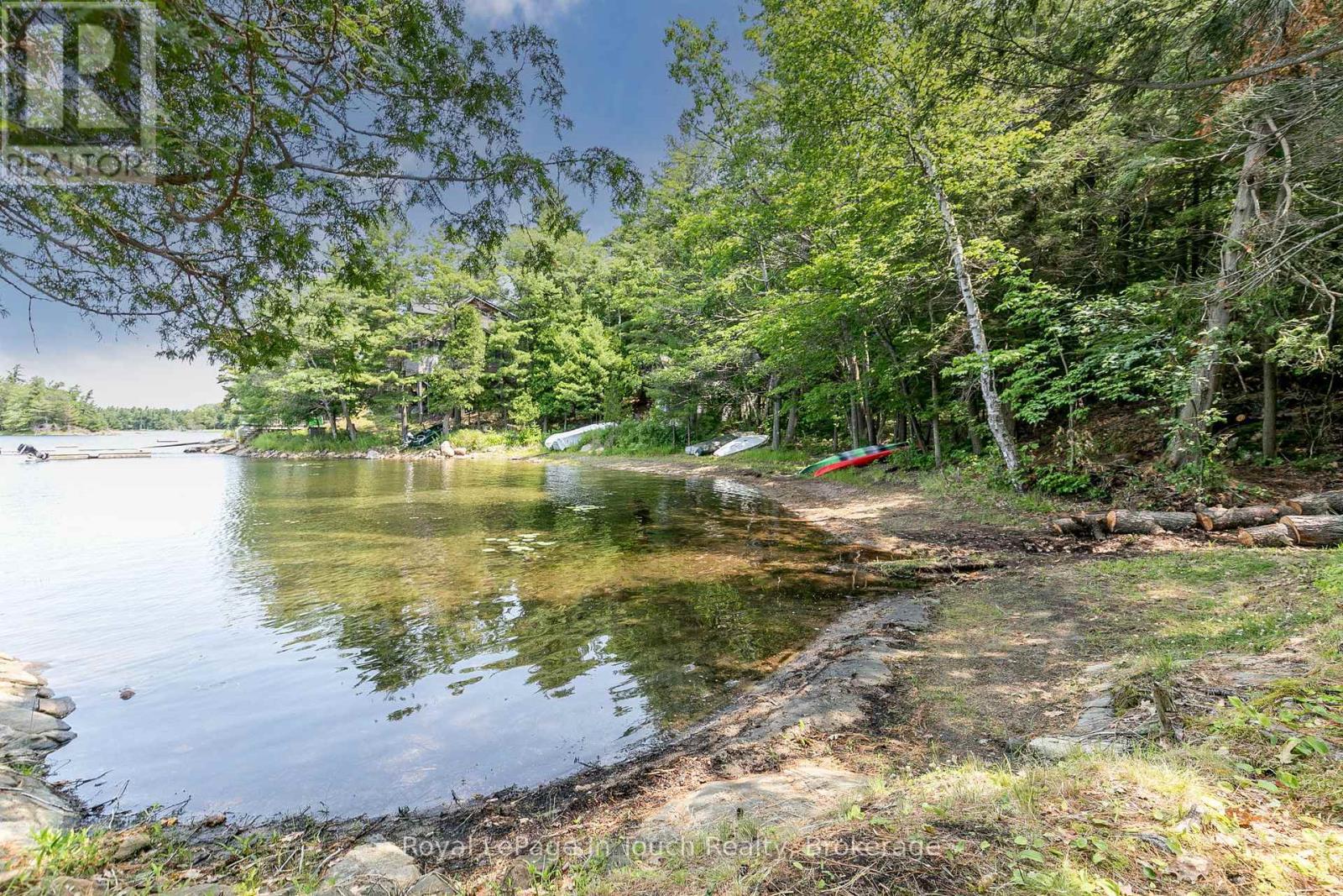 












B207-7 WAHSOUNE ISLAND

,
The Archipelago (Archipelago South),




Ontario
P2A0B7

