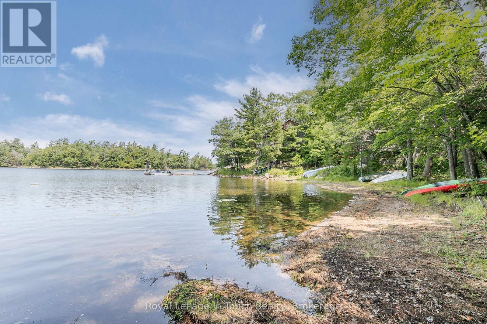 












B207-7 WAHSOUNE ISLAND

,
The Archipelago (Archipelago South),




Ontario
P2A0B7

