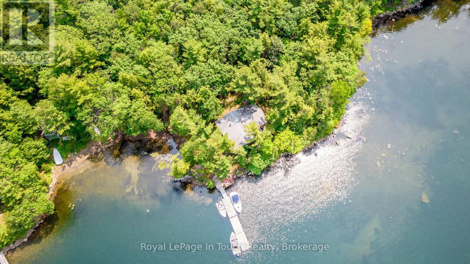 












B207-7 WAHSOUNE ISLAND

,
The Archipelago (Archipelago South),




Ontario
P2A0B7

