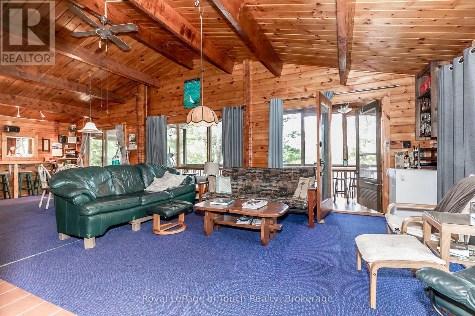 












B207-7 WAHSOUNE ISLAND

,
The Archipelago (Archipelago South),




Ontario
P2A0B7

