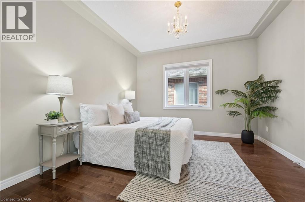 












60A EASTVIEW Road

,
Guelph,




Ontario
N1E1Z6

