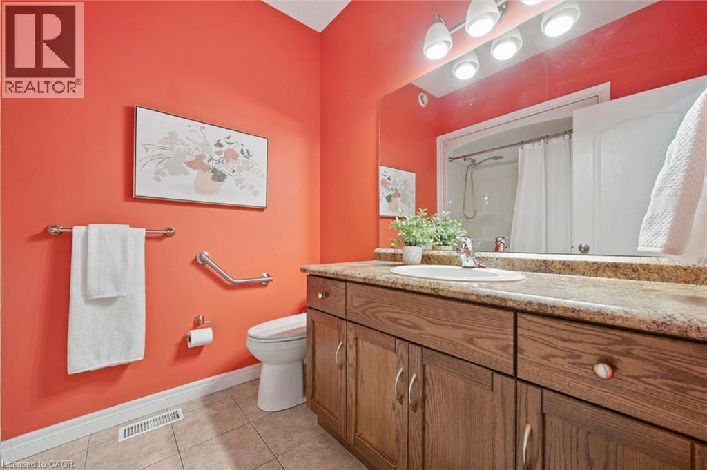 












60A EASTVIEW Road

,
Guelph,




Ontario
N1E1Z6


