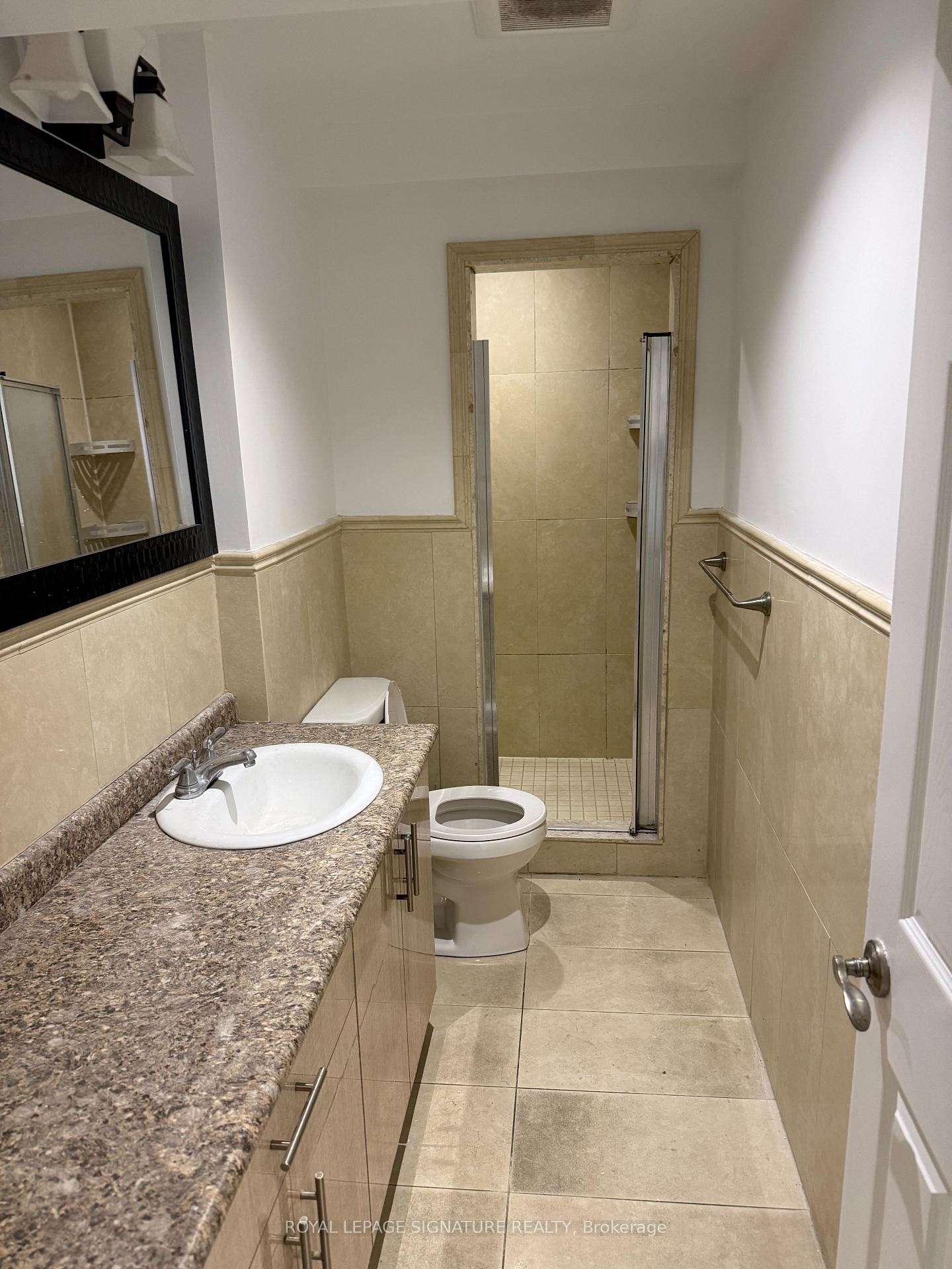 









218


Via Campanile

Road, Basement,
Vaughan,




ON
L4H 3J8

