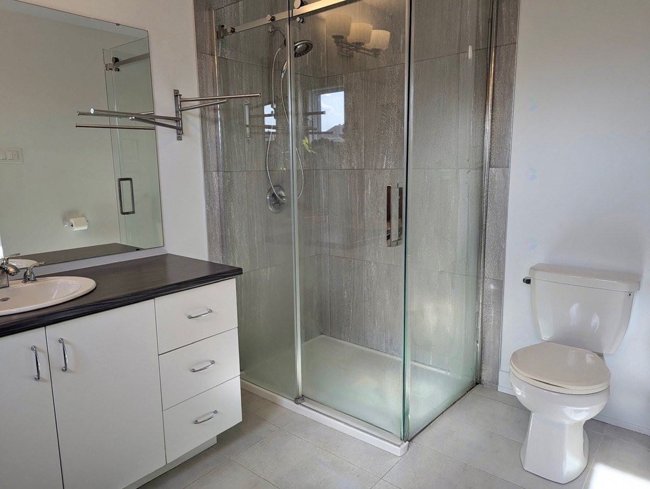 









8


Rue de Barcelone

,
Gatineau (Aylmer),




QC
J9J4A5

