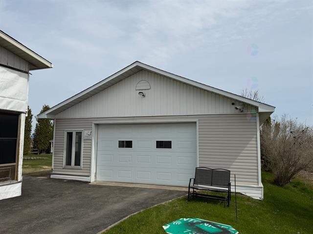 









189Z


Rue Principale

,
La Visitation-de-l'Île-Dupas,




QC
J0K2P0

