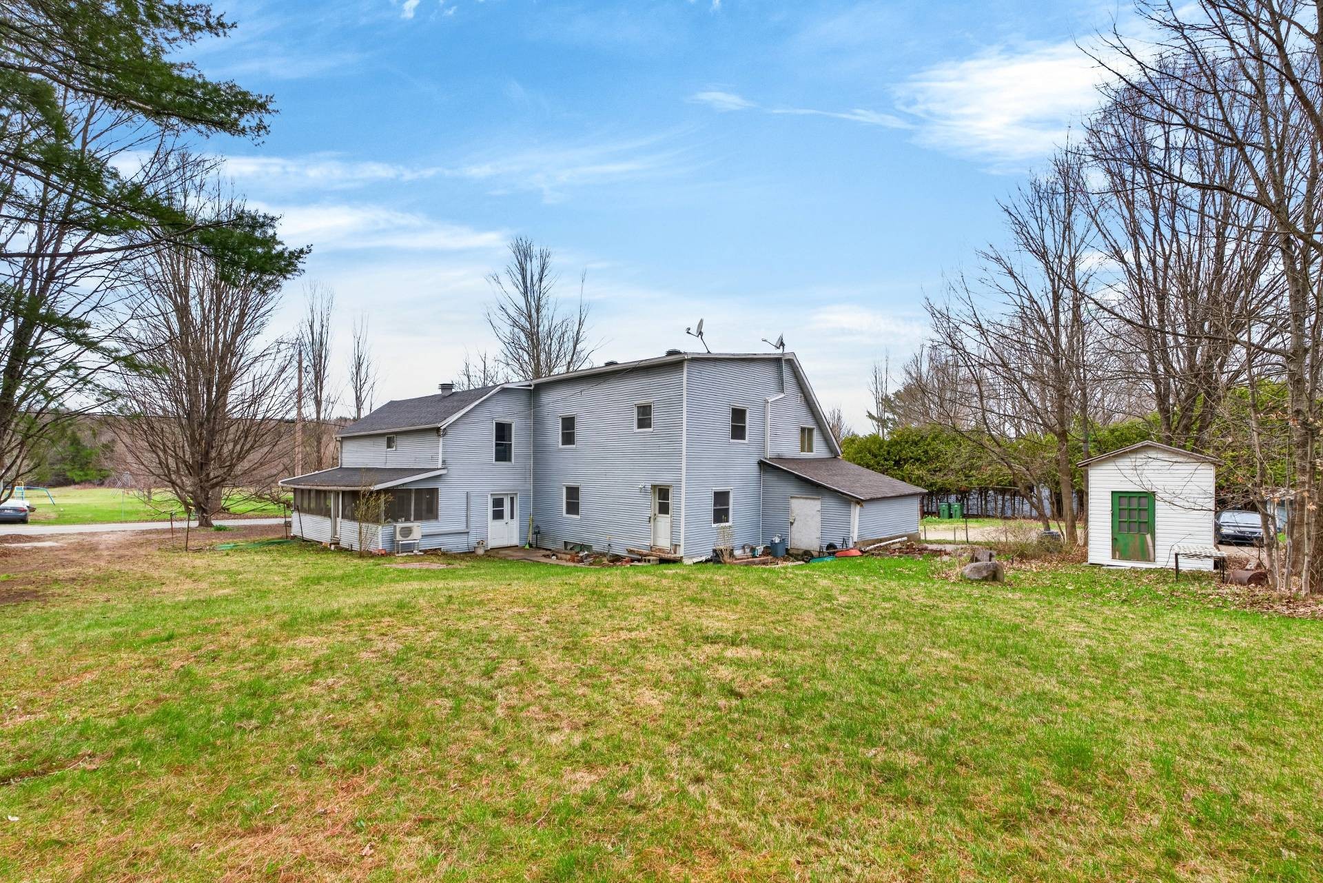 









2102


Ch. de Way's Mills

,
Barnston-Ouest,




QC
J0B1C0

