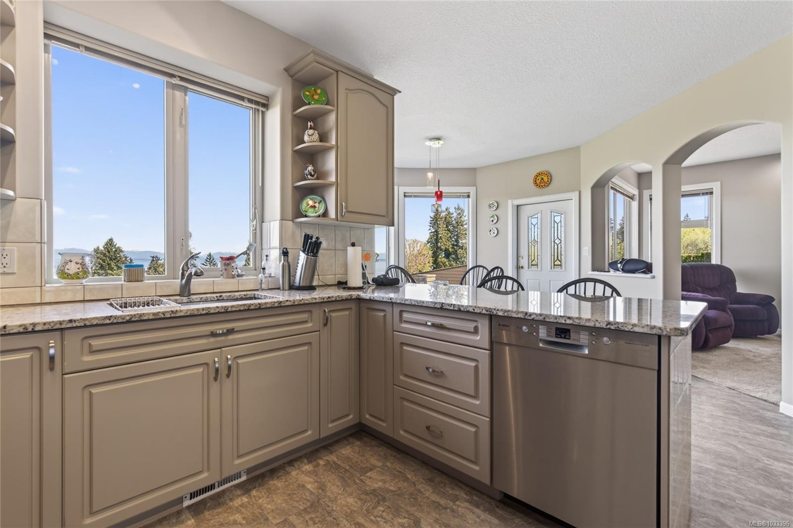 









4048


Severn

Rd,
Campbell River,




BC
V9H 1N7

