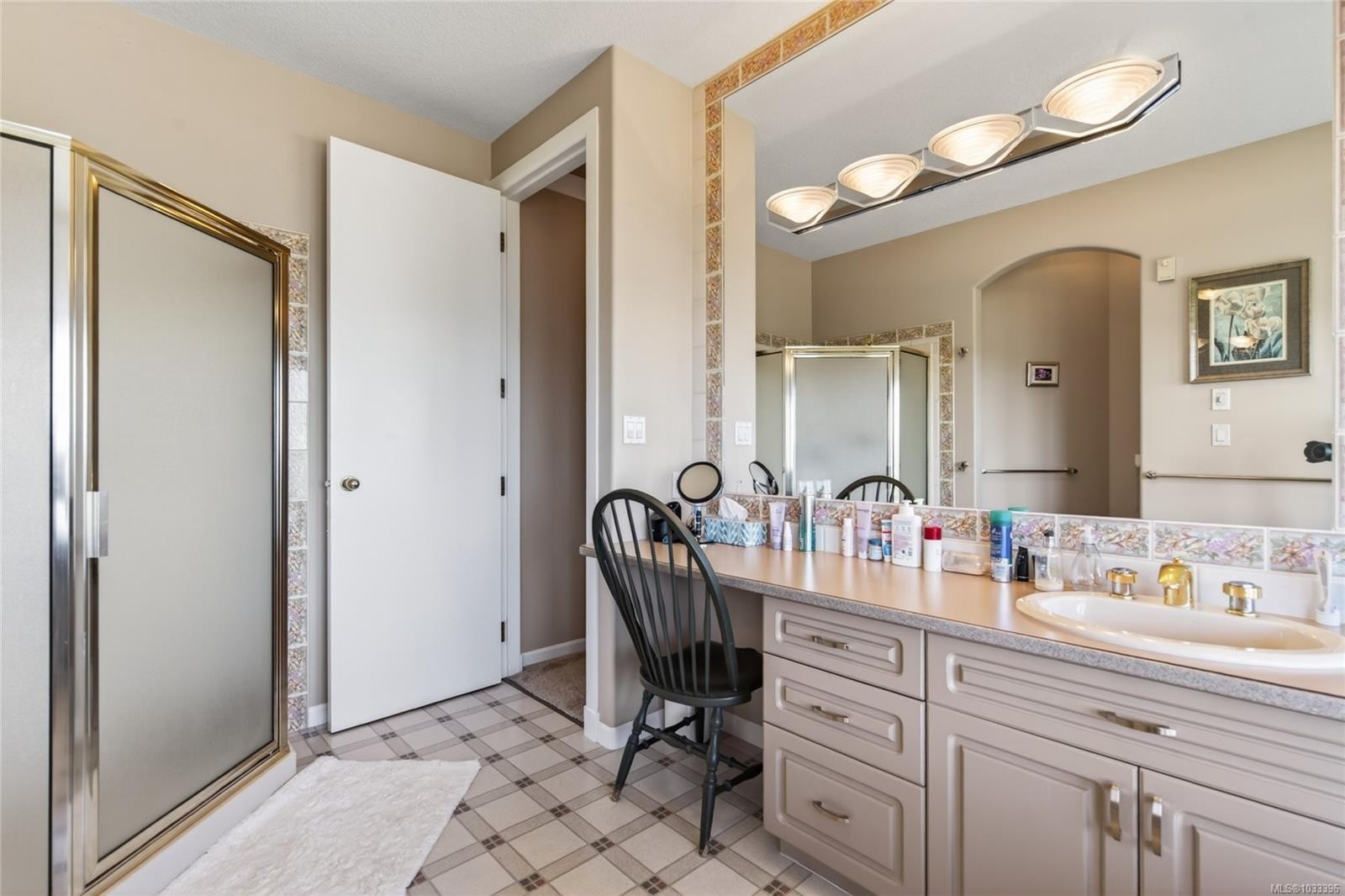 









4048


Severn

Rd,
Campbell River,




BC
V9H 1N7

