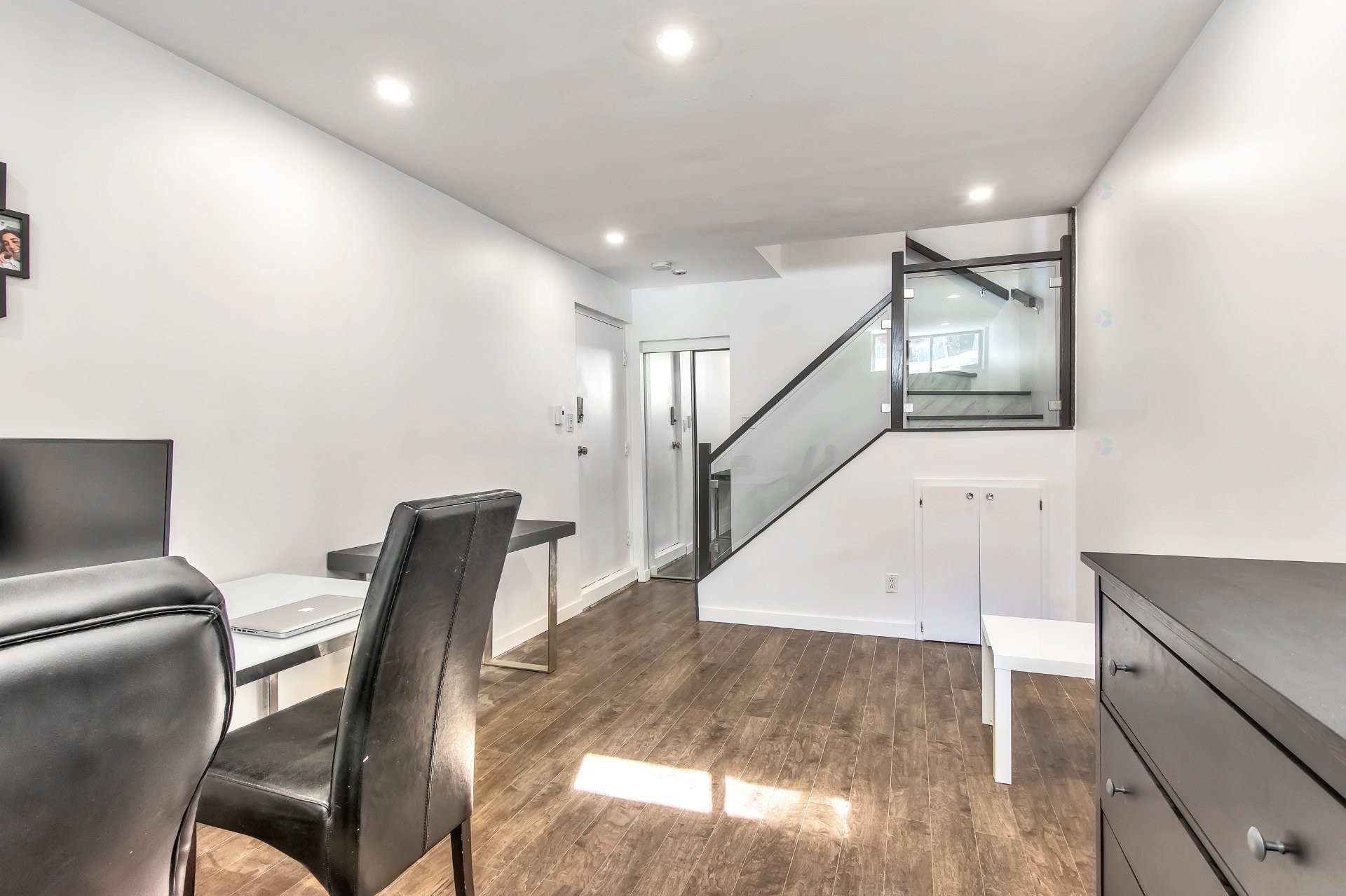 









6794


Ch. Louis-Pasteur

,
Côte-Saint-Luc,




QC
H4W2X2

