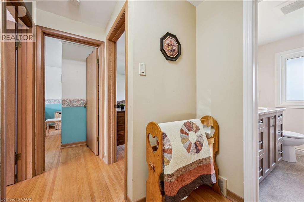 












39 CHARLOTTE Crescent

,
Kitchener,




Ontario
N2B2K2

