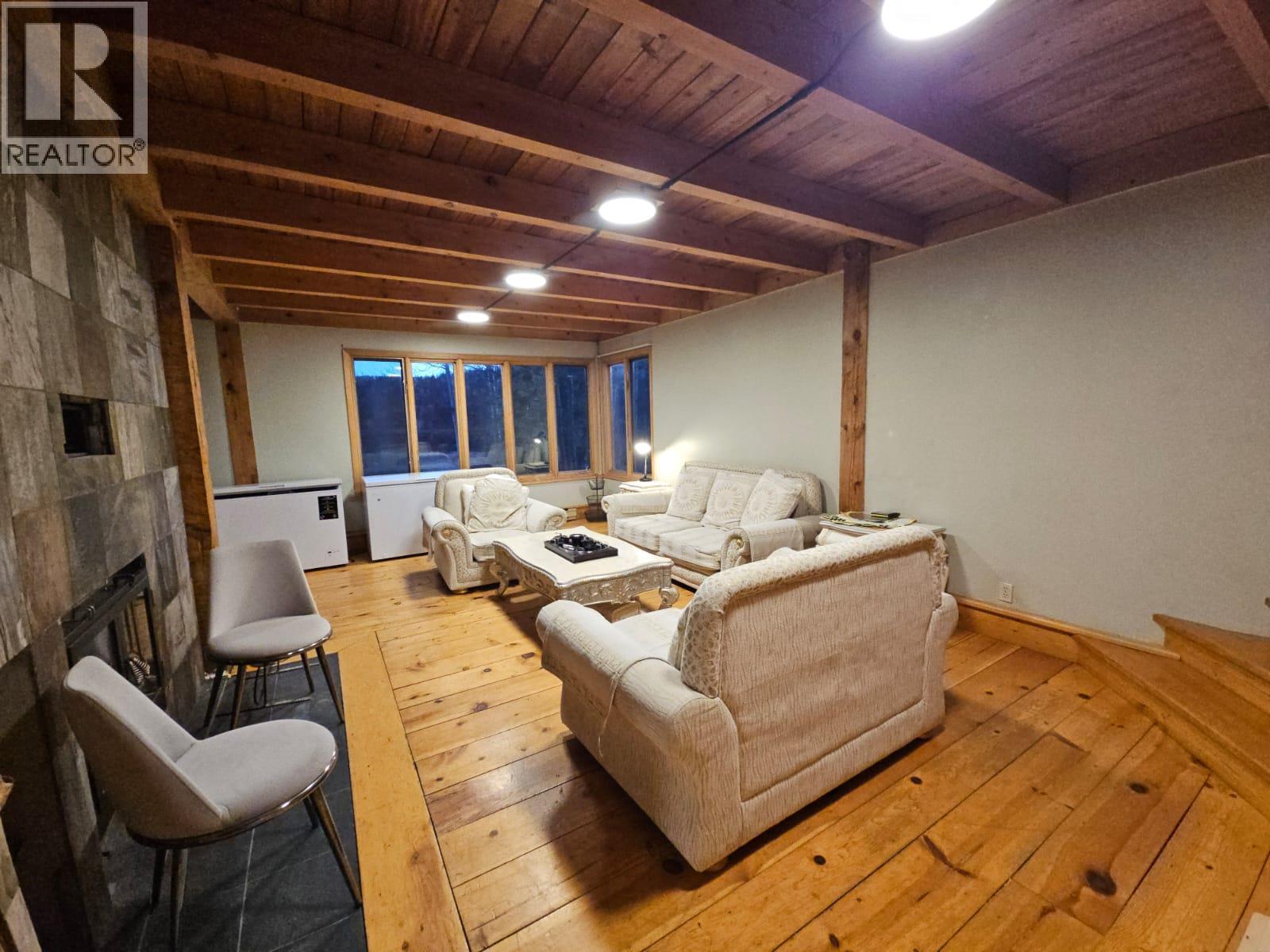 












2601 Calliou Road

,
Chetwynd,




British Columbia
V0C1J0

