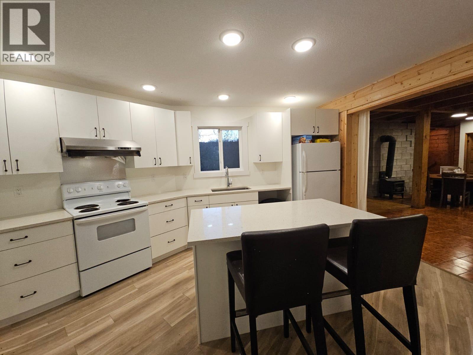 












2601 Calliou Road

,
Chetwynd,




British Columbia
V0C1J0

