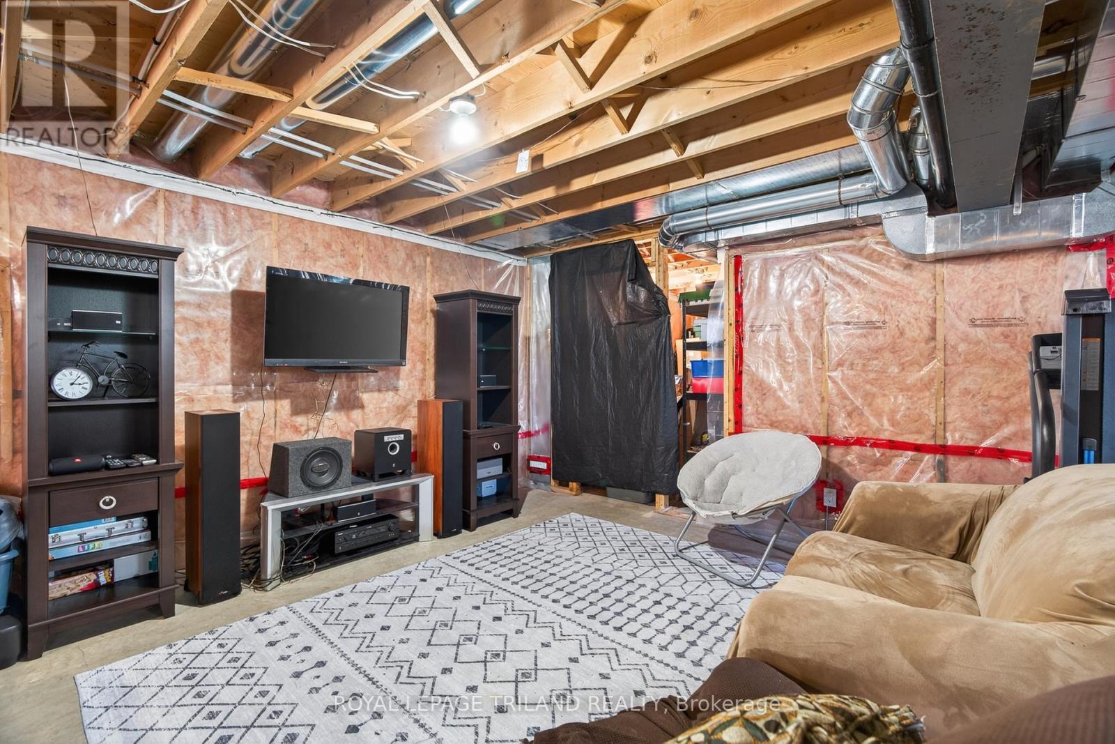












40 FIELDSTONE CRESCENT

,
Middlesex Centre (Komoka),




Ontario
N0L1R0

