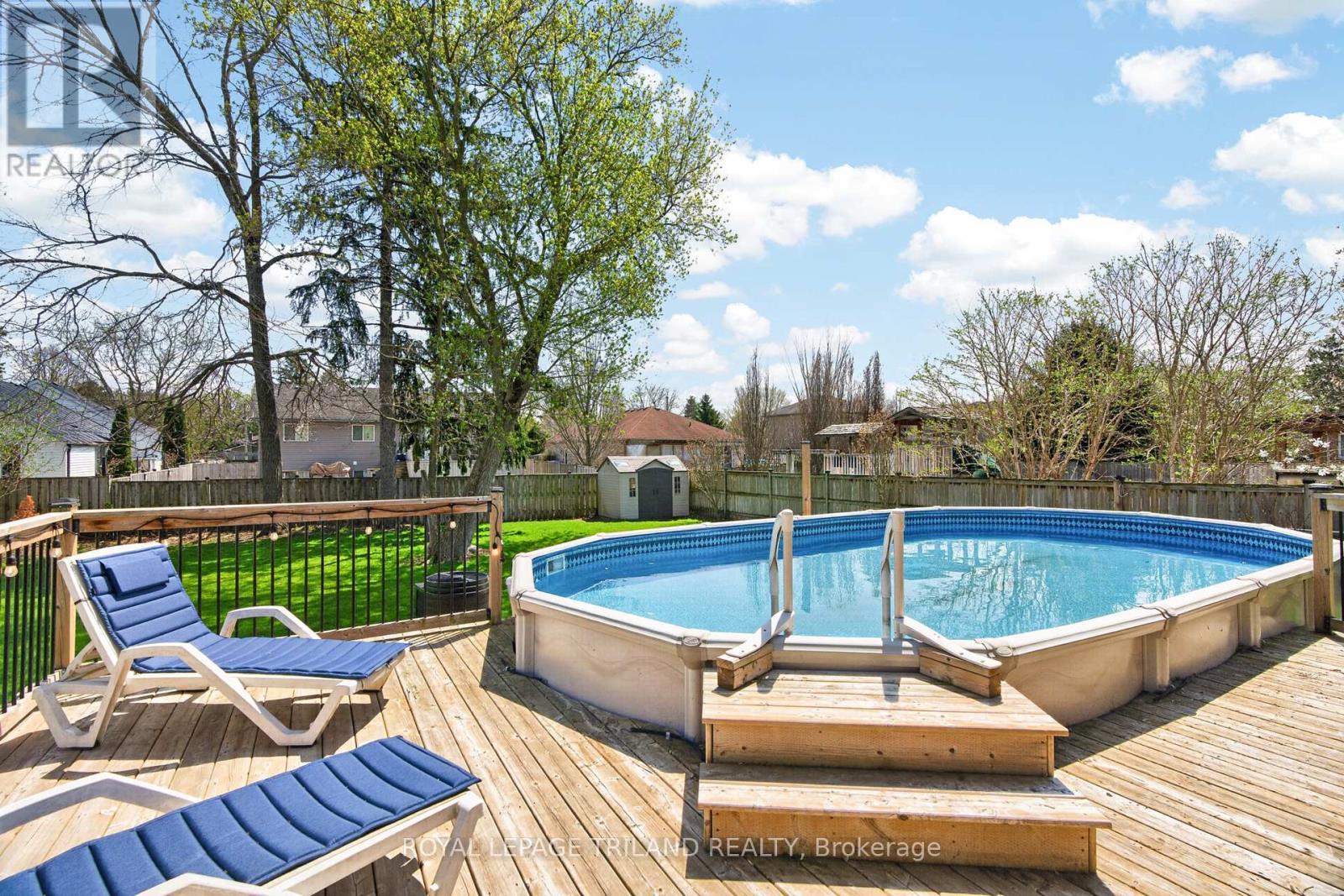 












40 FIELDSTONE CRESCENT

,
Middlesex Centre (Komoka),




Ontario
N0L1R0

