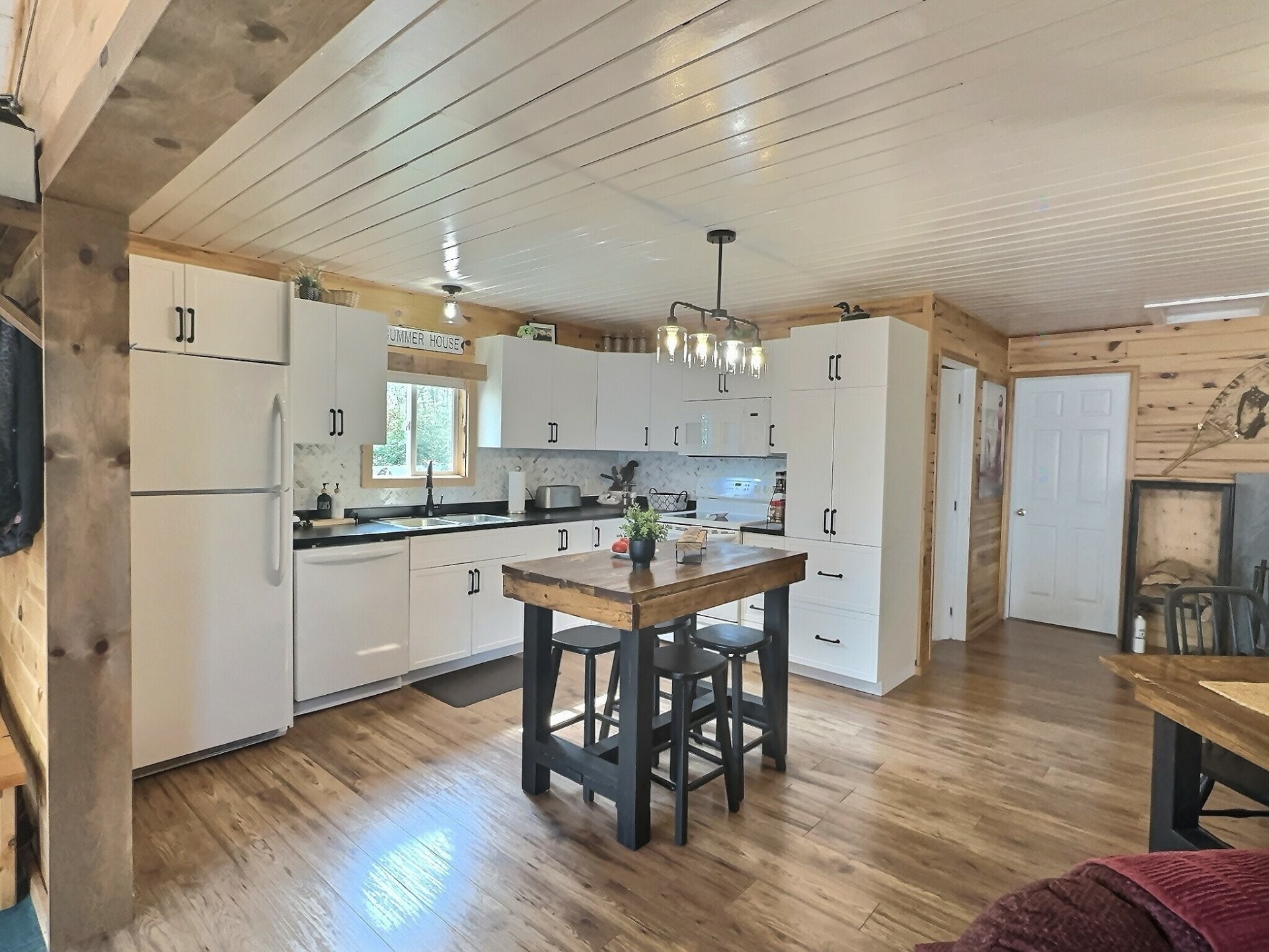 









1084


Mtée Carniel

,
Guérin,




QC
J0Z2E0

