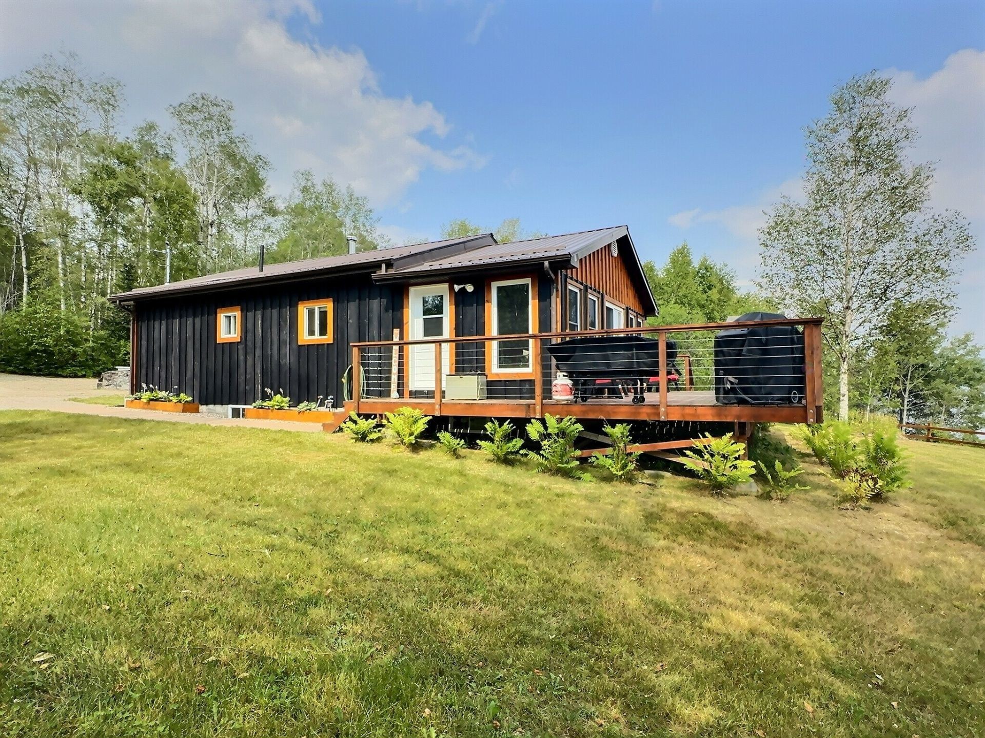 









1084


Mtée Carniel

,
Guérin,




QC
J0Z2E0

